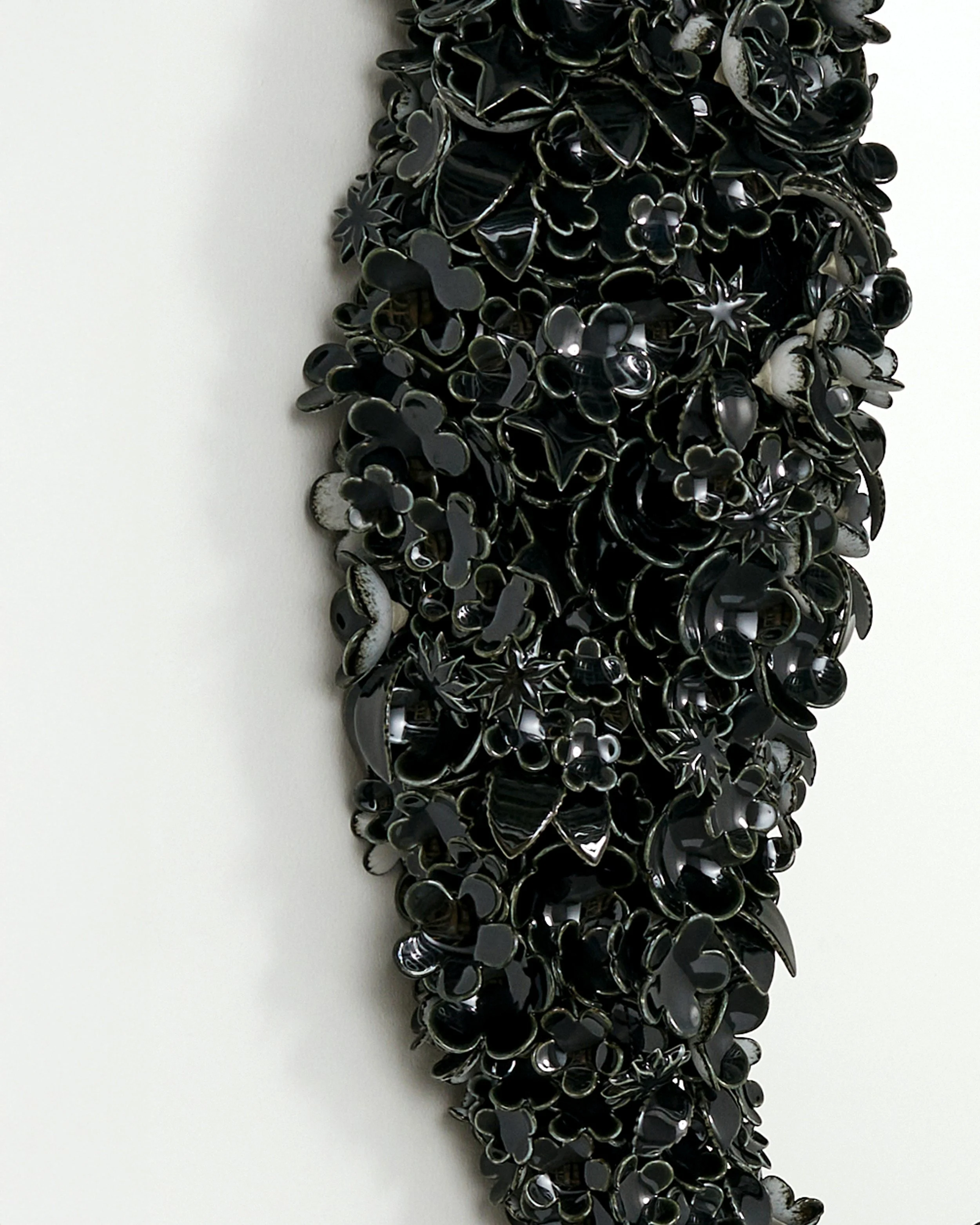 2. BB Mirror 'Acqua Black'.jpg