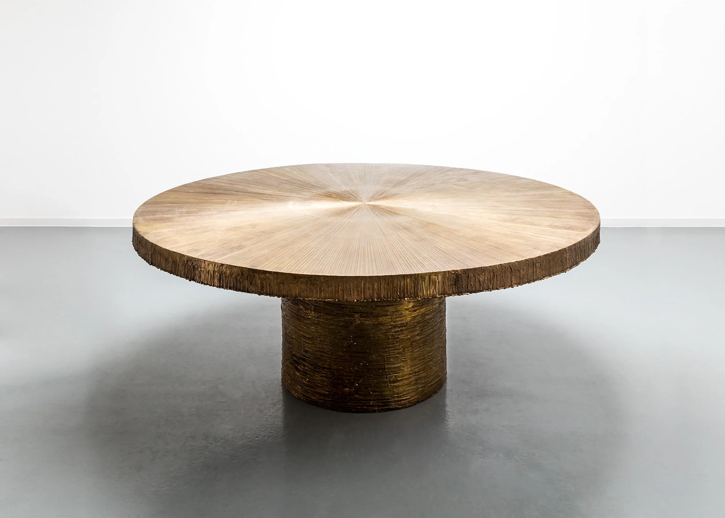 2.MOD Table 'Radiant'.jpg