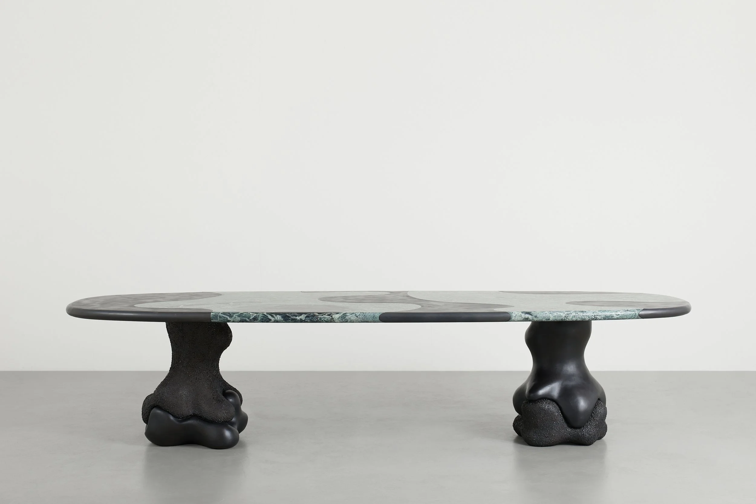 1. MB Dining Table 'Lola'.jpg