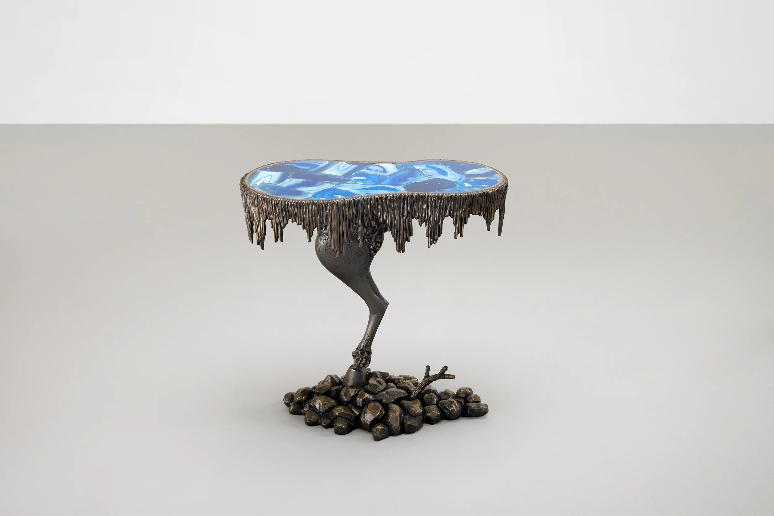 1. FJS Gueridon 'Surreal'.jpg