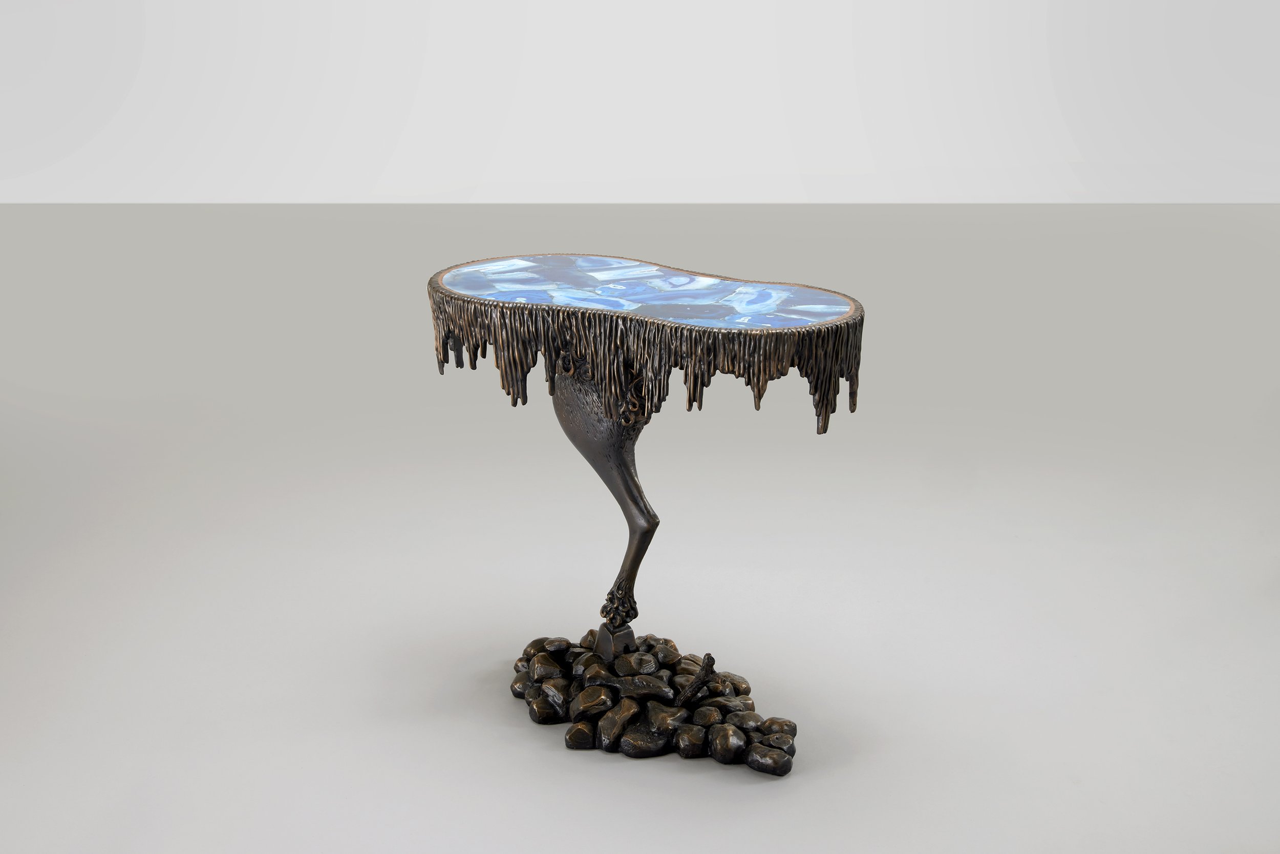 3. FJS Gueridon 'Surreal'.jpg