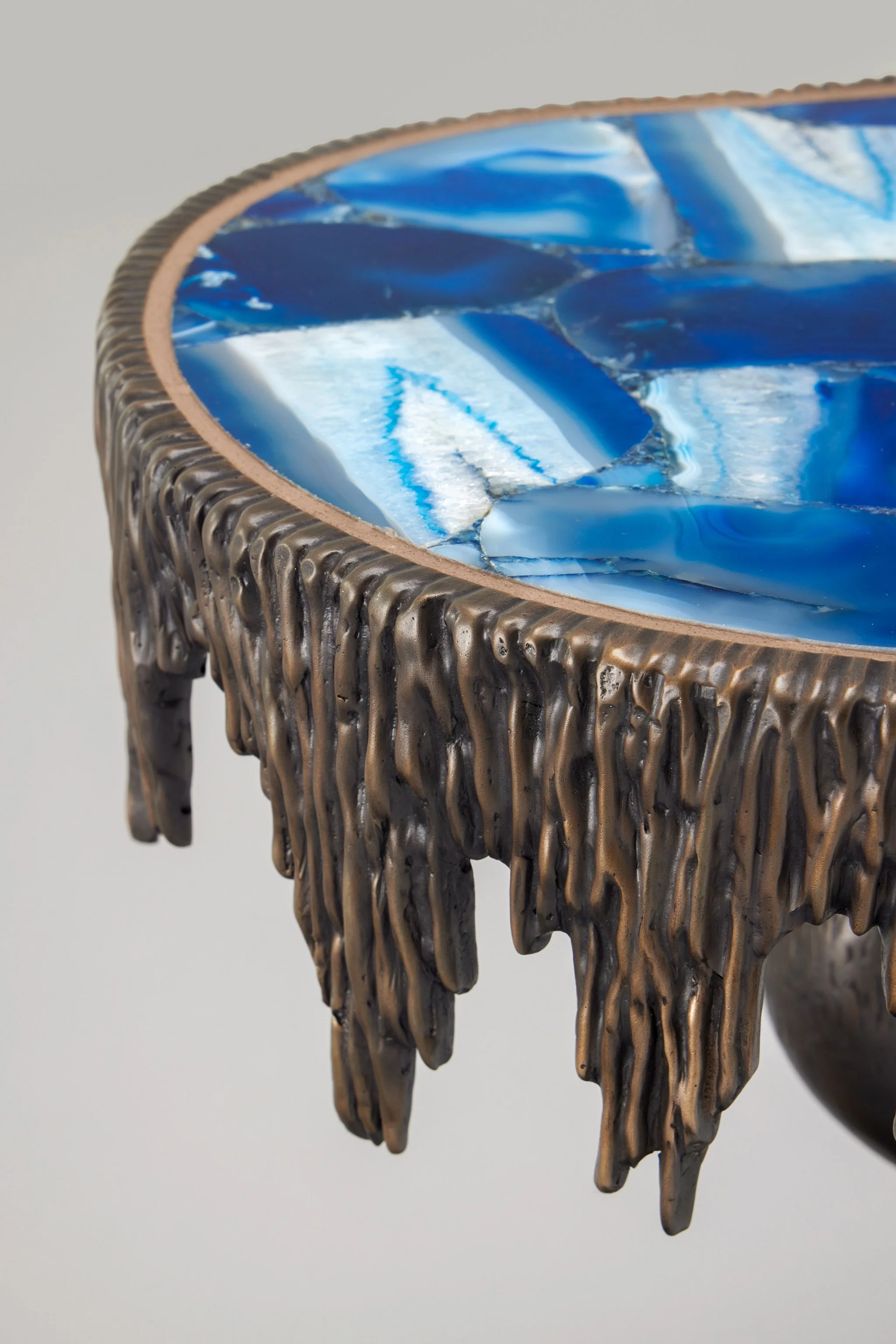 4. FJS Gueridon 'Surreal'.jpg