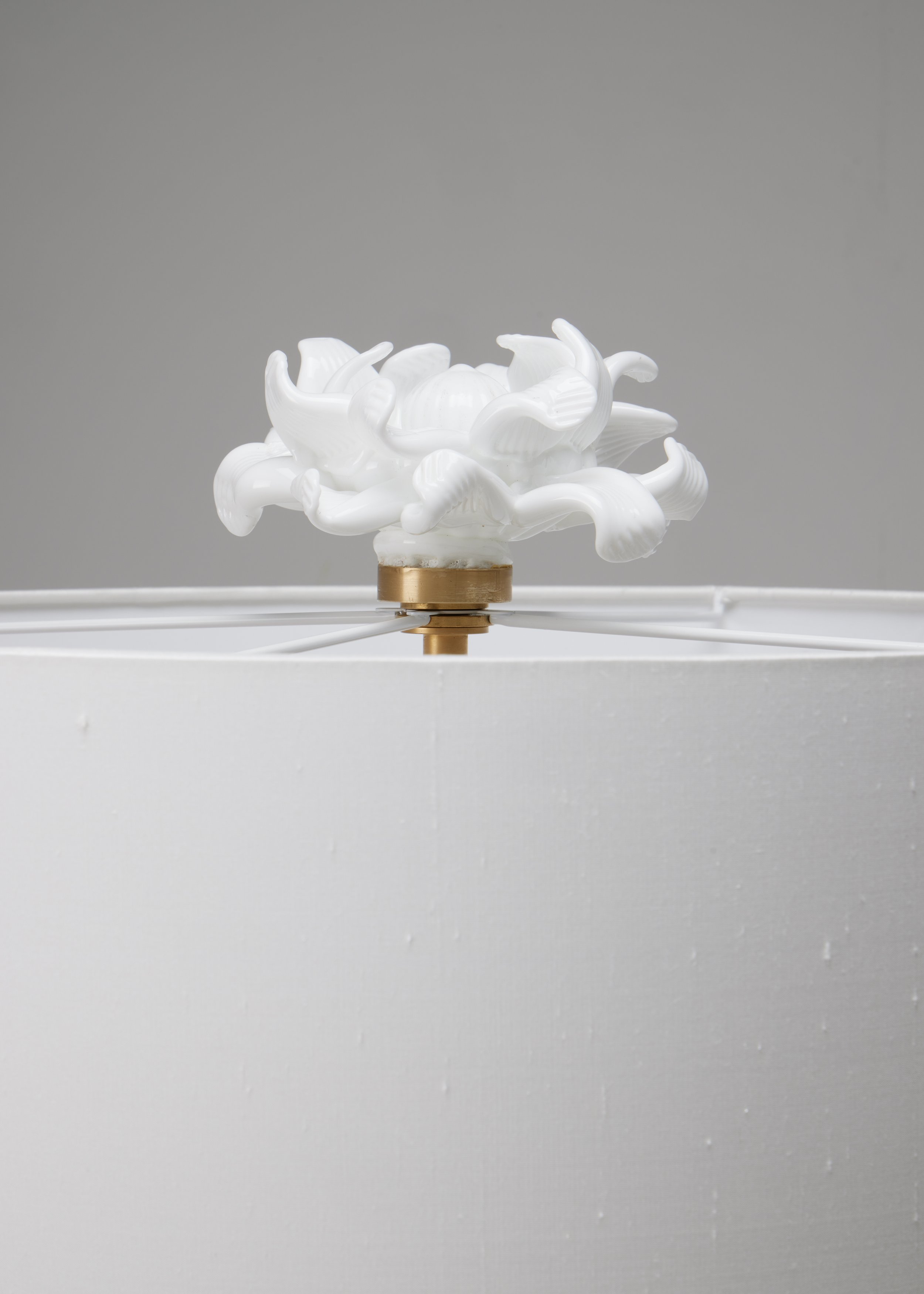 5. BN25-19 Table Lamp 'Eternal Spring II'.jpg