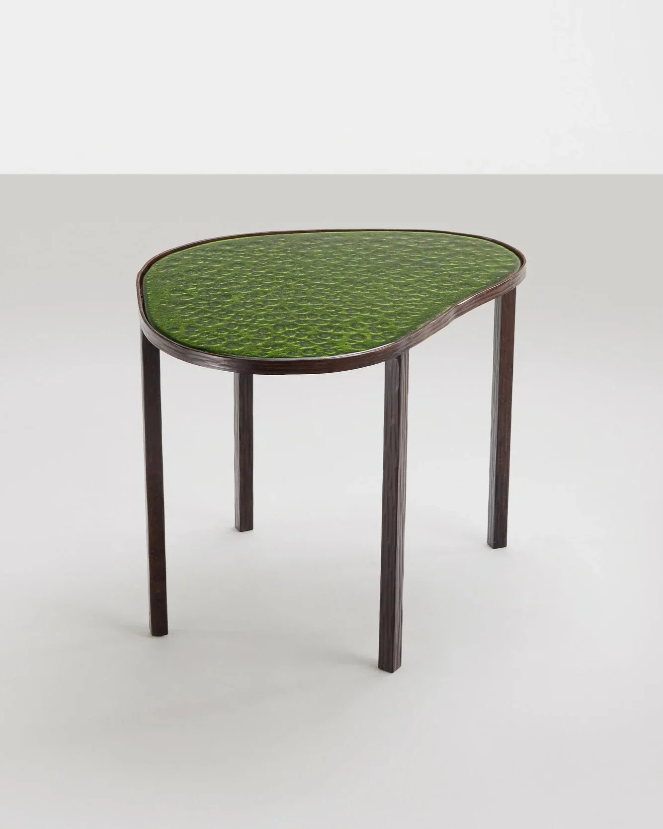 2.BN25-16+Side+Table+%27Velvet+Underground+I%27.jpg
