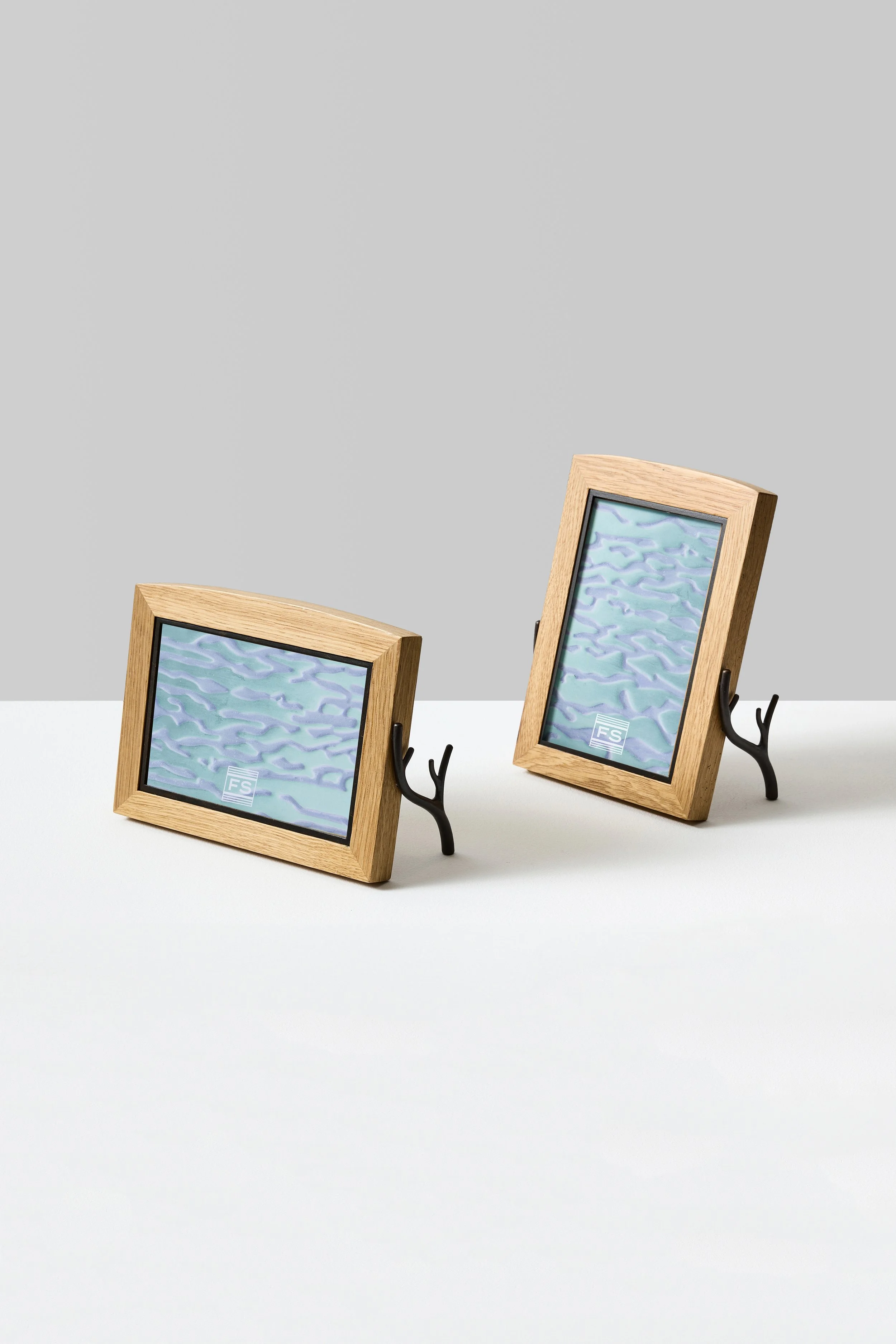 2.FJS Frame 'Maloja' copy.jpg