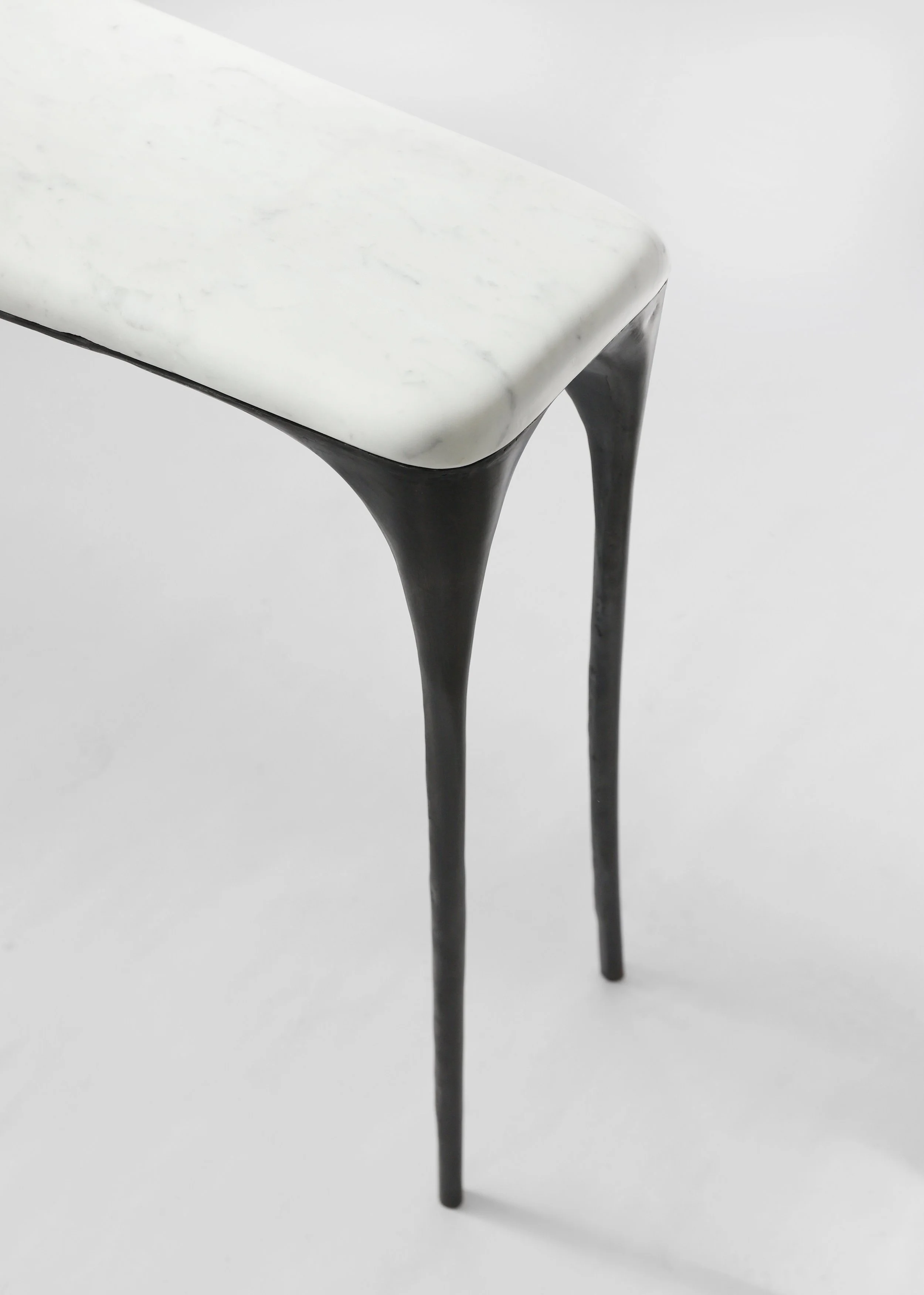 2.VL26-06 Console.jpg