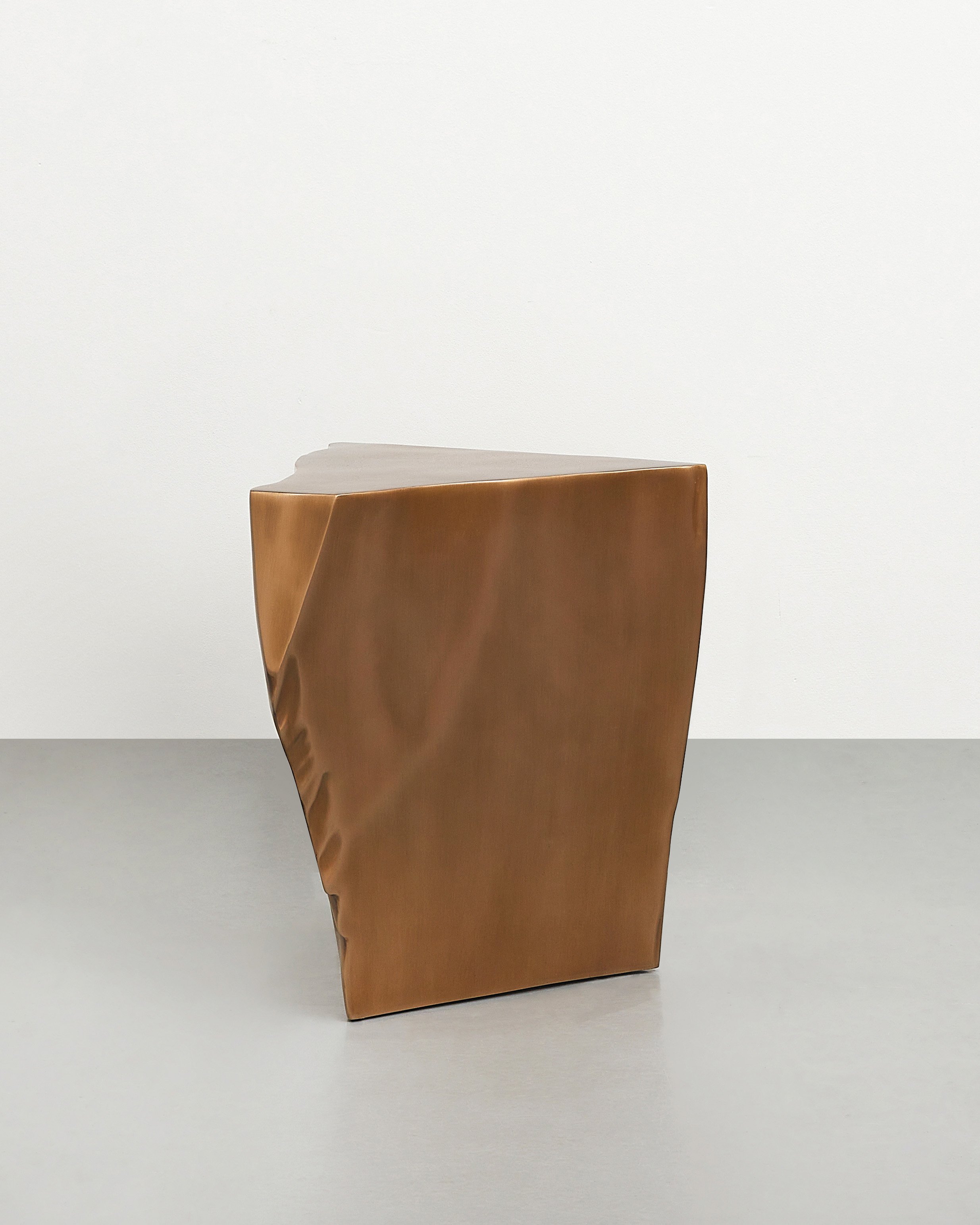 2.FS Gueridon 'Antarctica III'.jpg