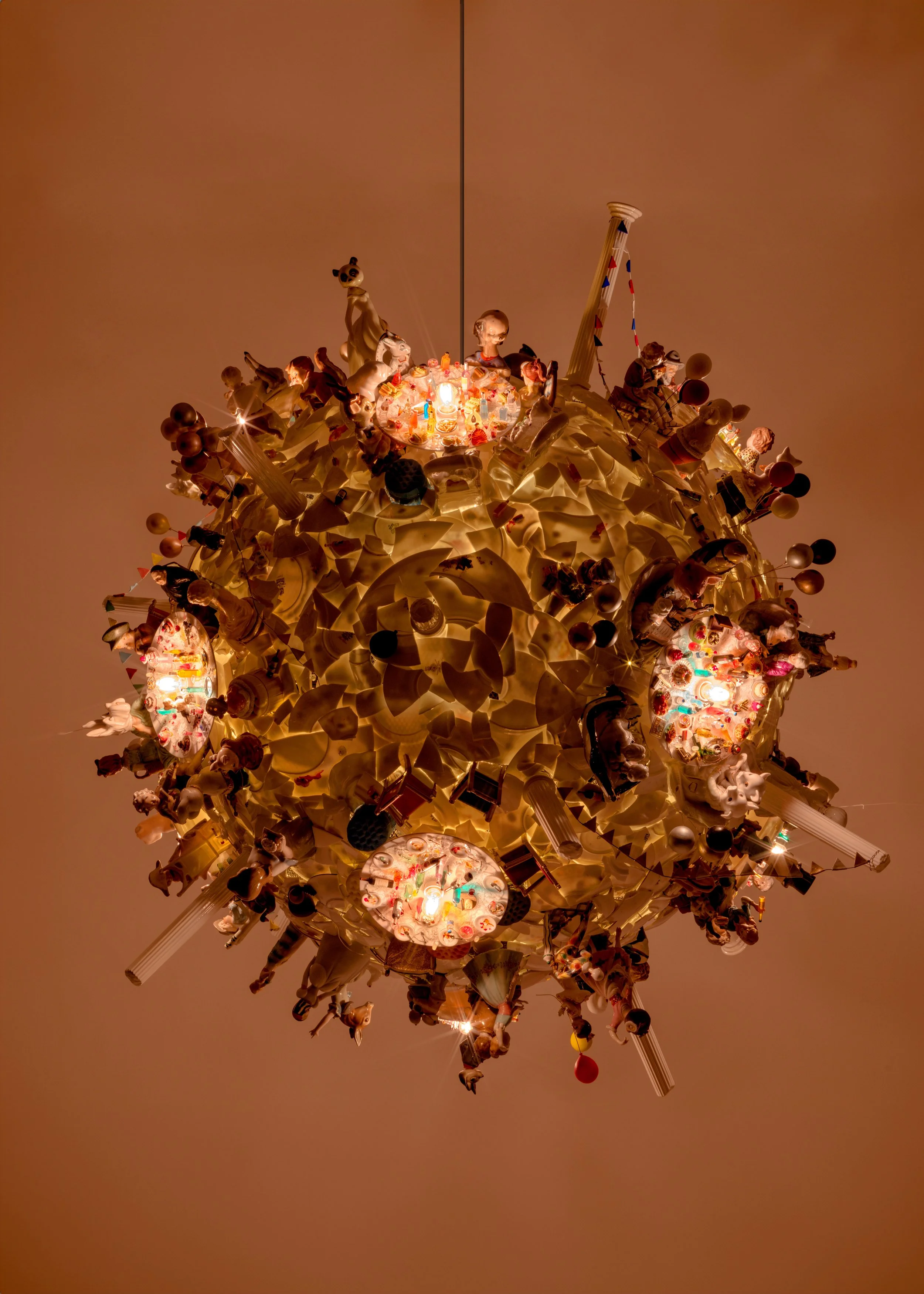 19.BB Light Sculpture 'Feast'.jpg