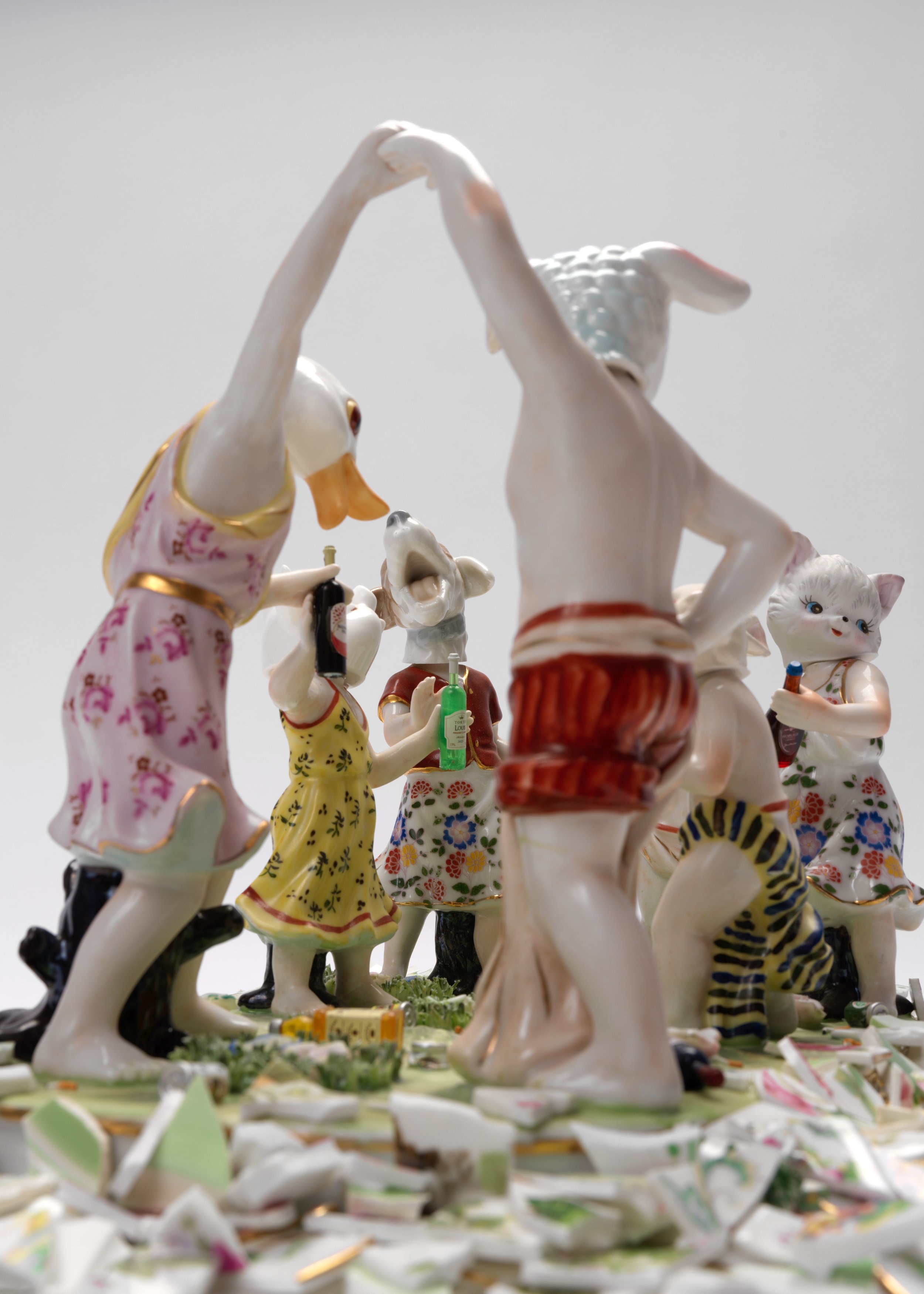 8. BB Sculpture 'Free Party'.jpg