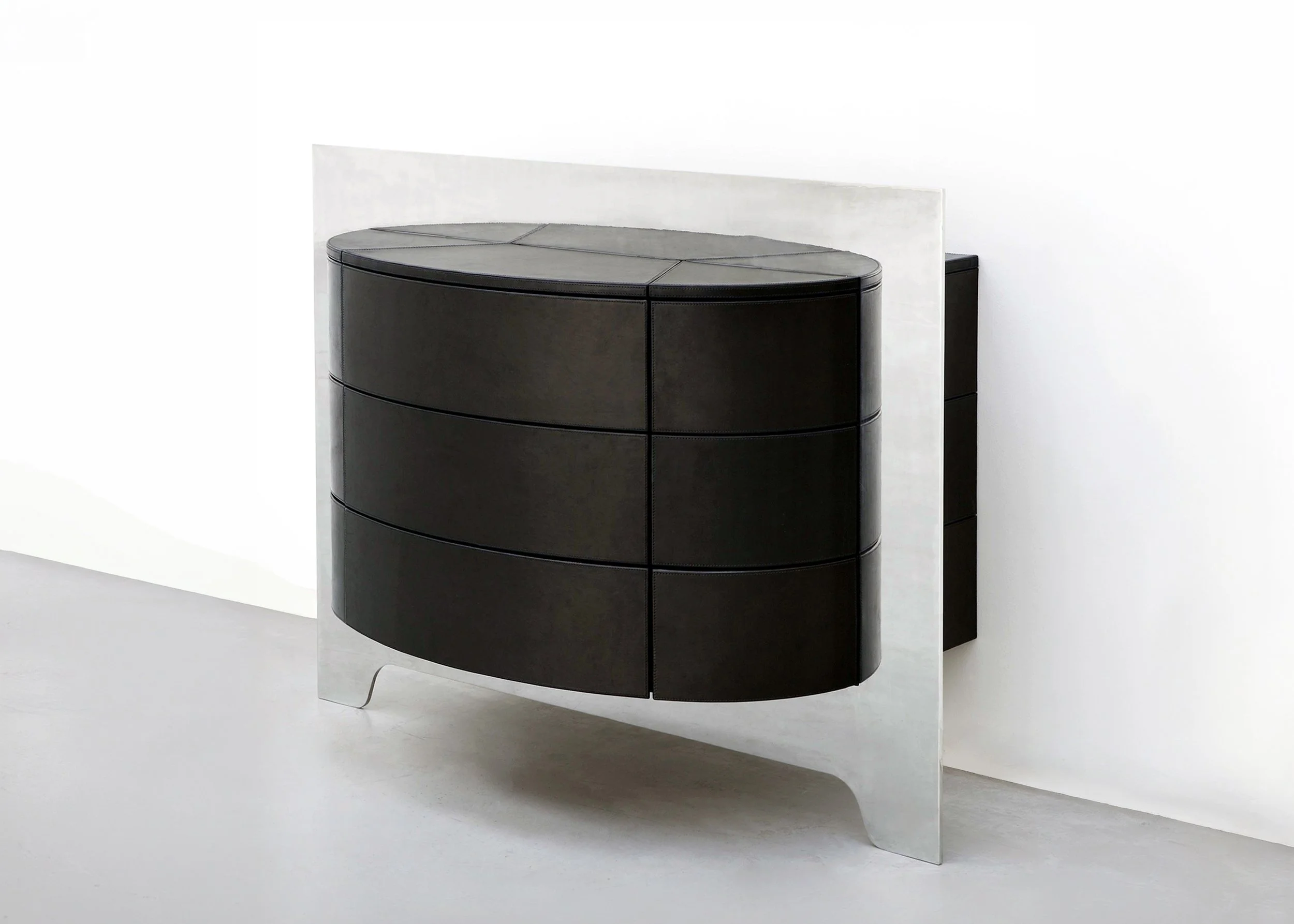 6. MB Chest of drawers 'Frame'.jpg