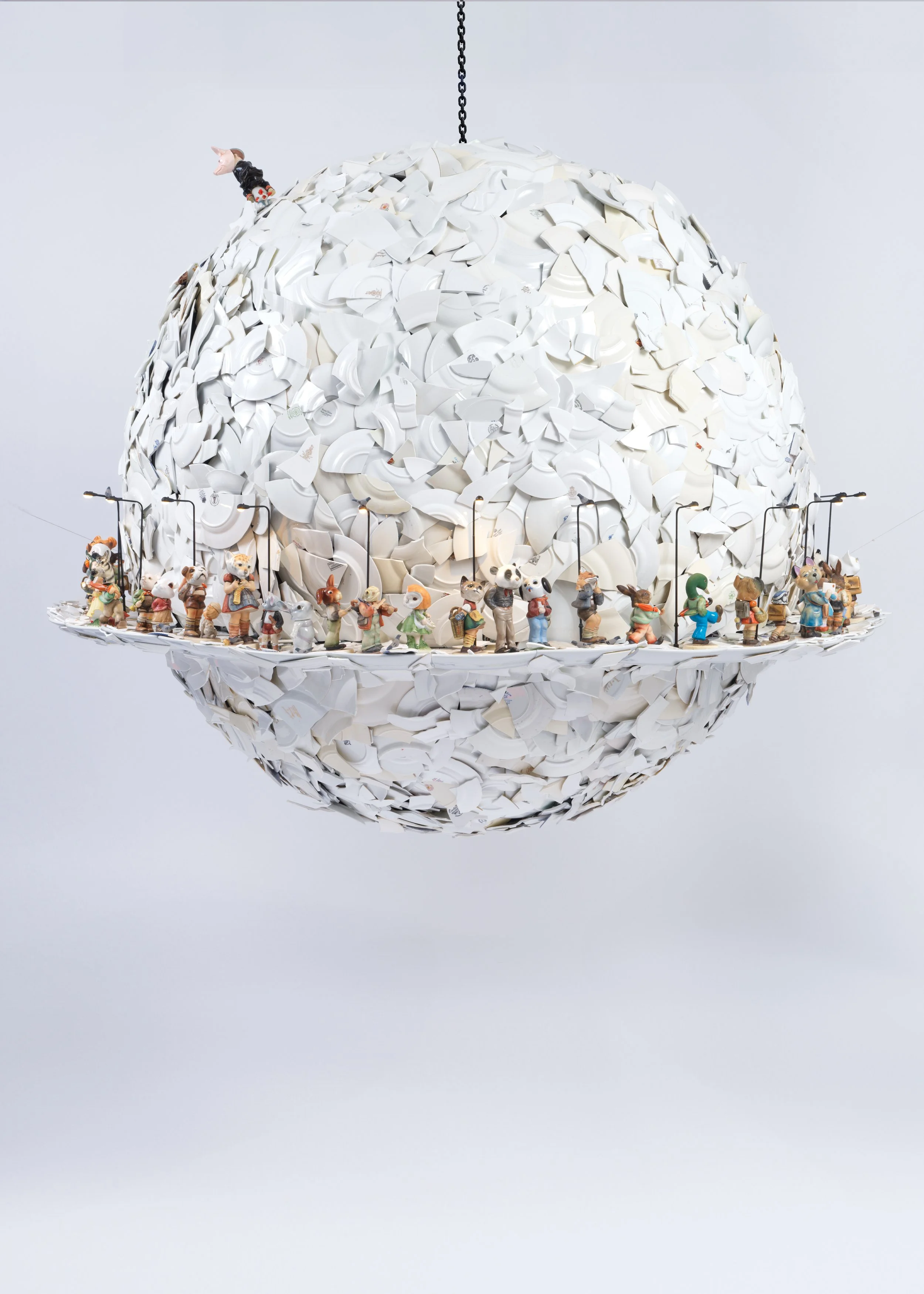 3. BB Light Sculpture 'Global Britain'.jpg