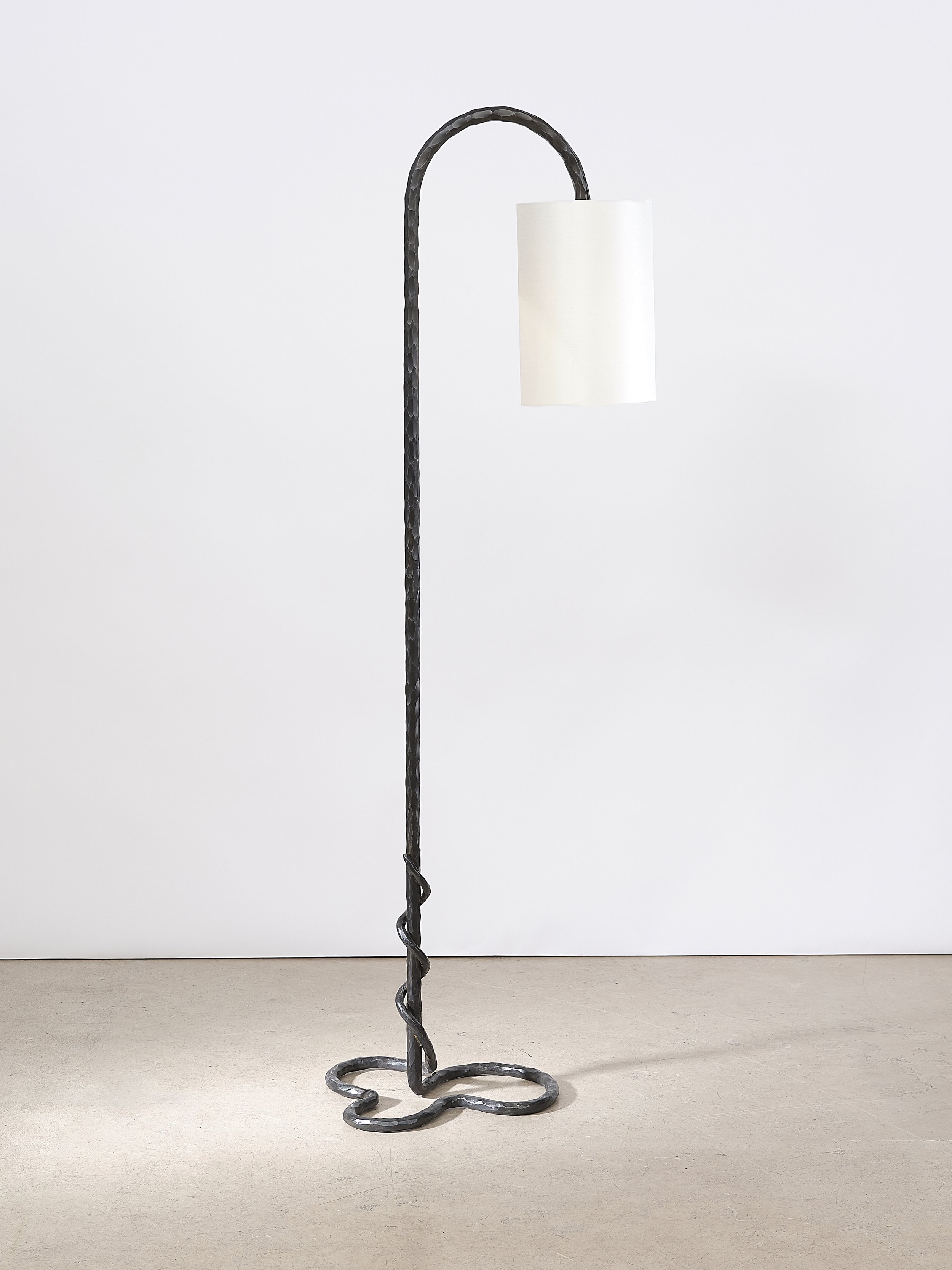 2.Standard Lamp 'Bar'.jpg