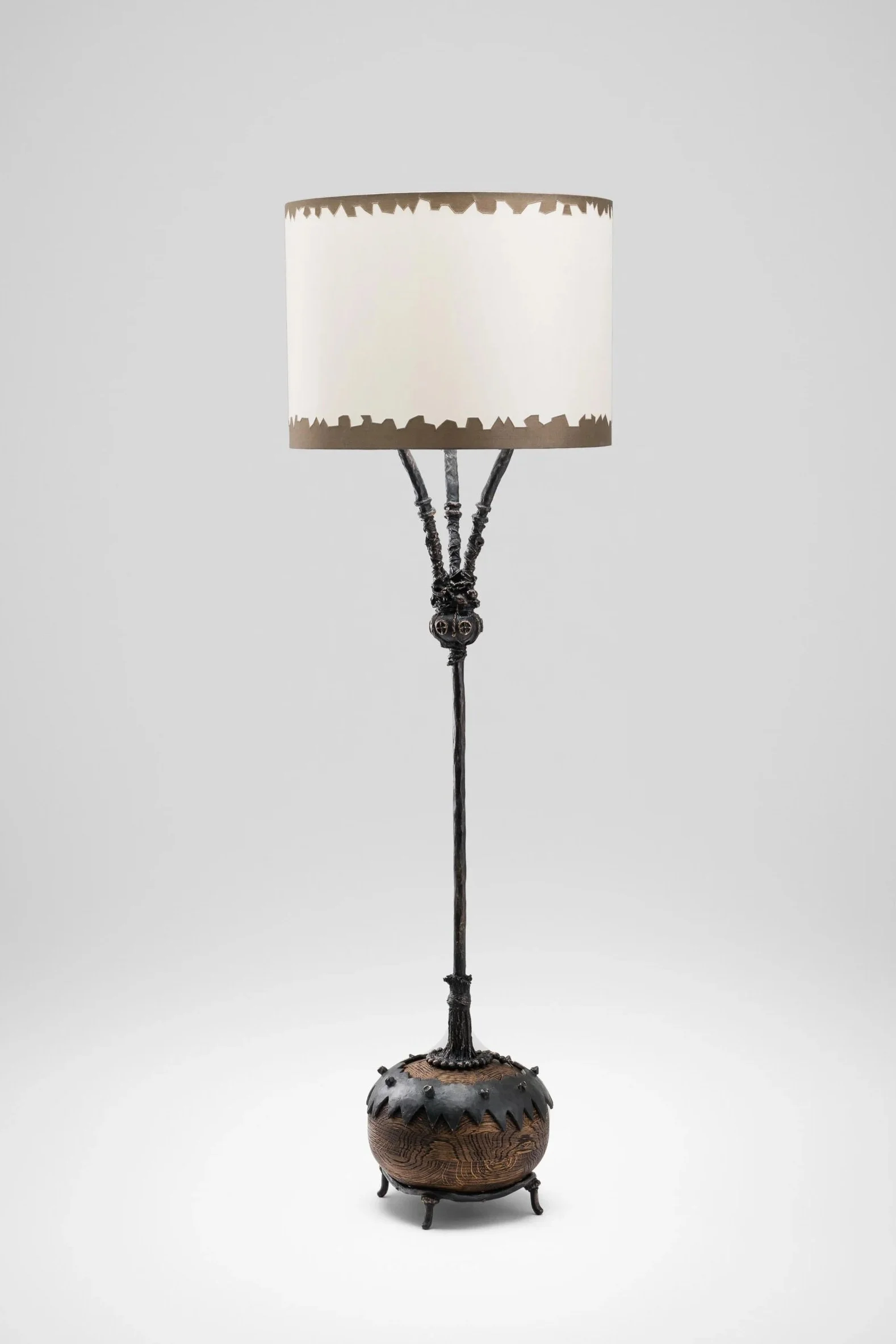 1.+MB+Standard+Lamp+%27Congo%27.jpg