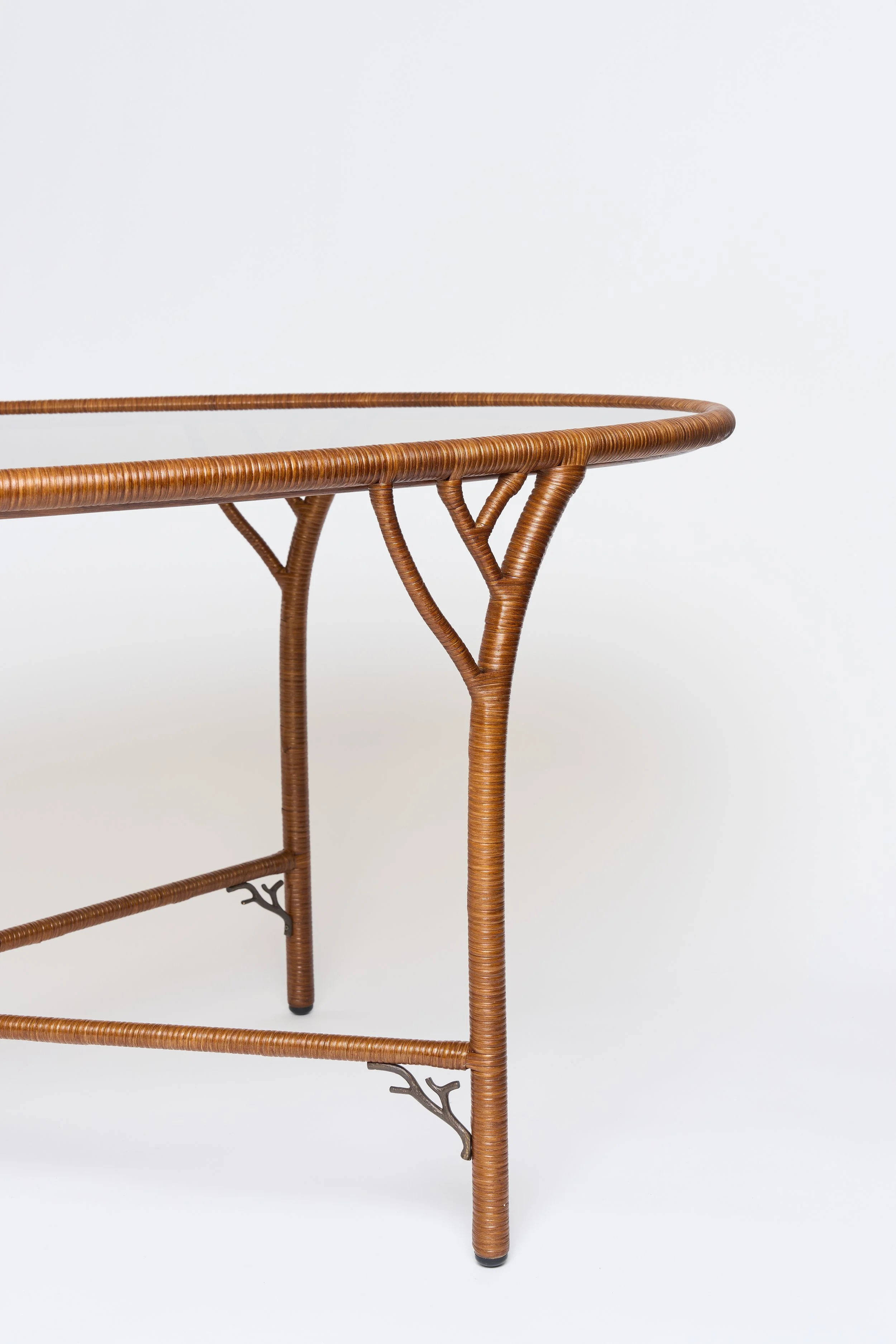 3.FJS Dining Table 'Patrizia'.jpg