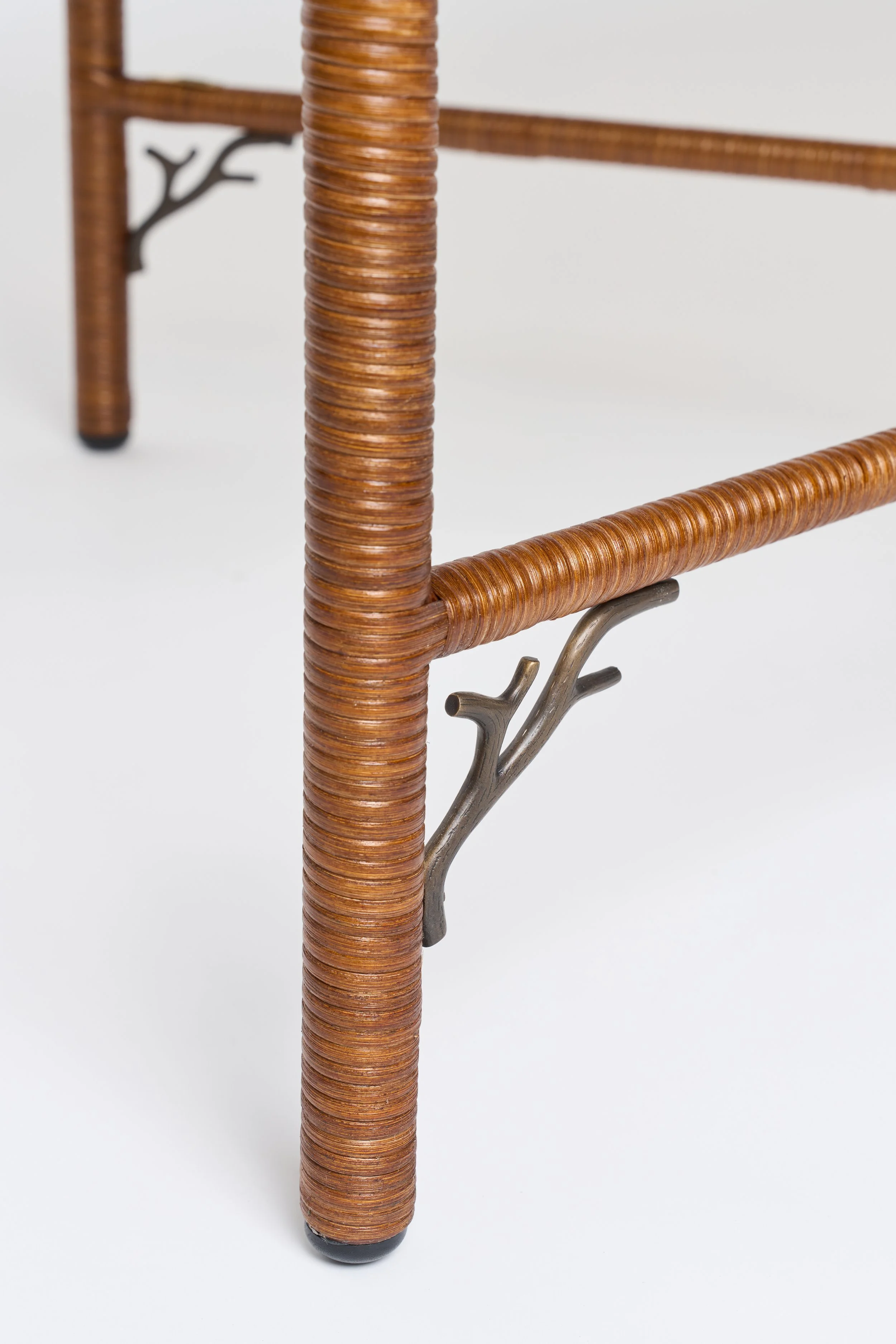 4.FJS Dining Table 'Patrizia'.jpg