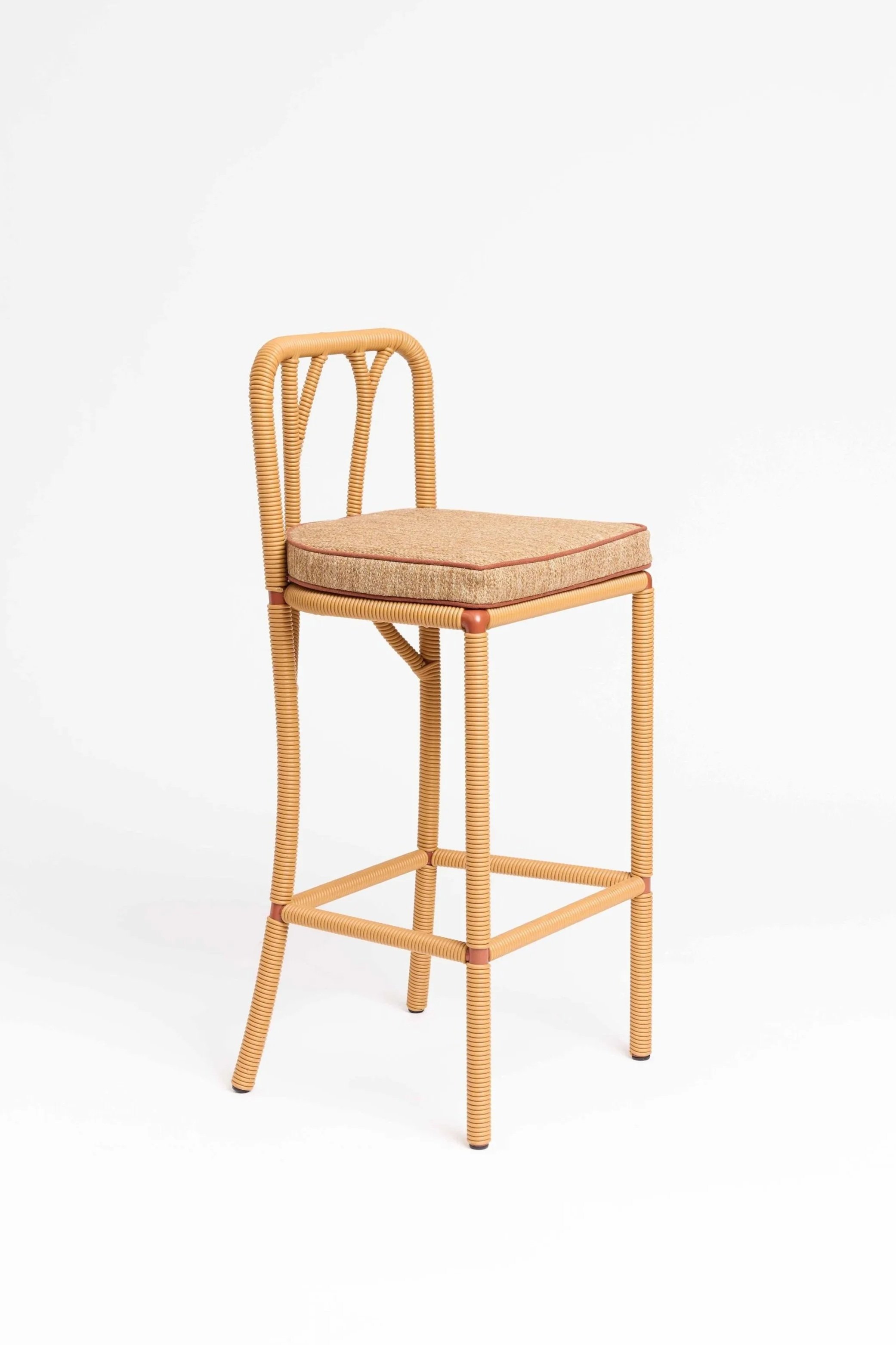 8.FJS%2BStool%2B%2527Mario%2527%2BOut.jpg