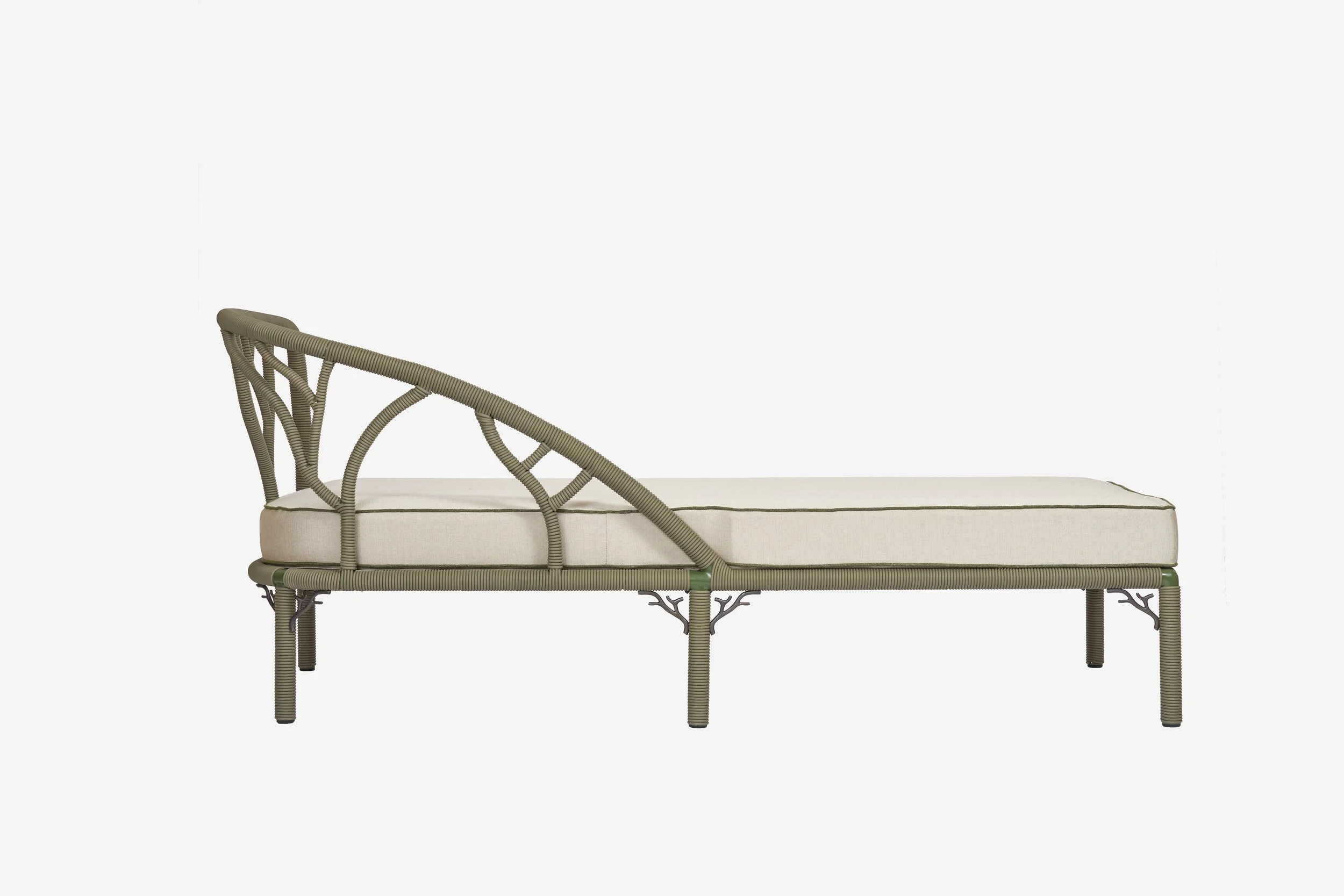 3.FJS Chaise Longue 'Luca' Outdoor.jpg