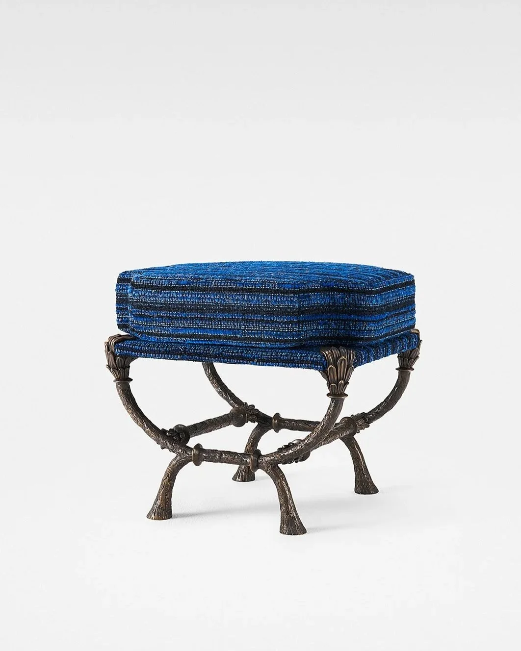 1.+FJS+Stool+%27Albert%27.jpg