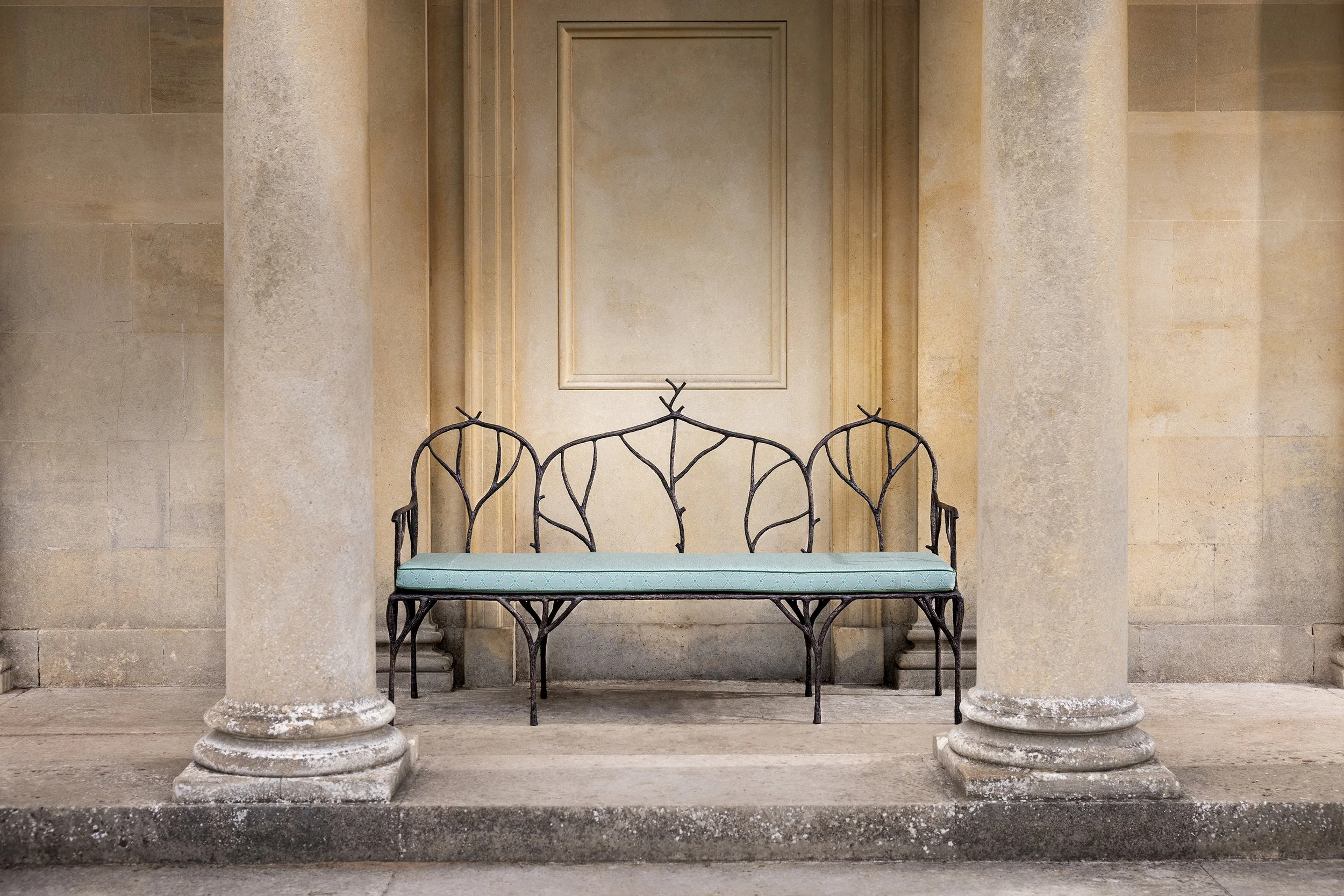 4.FJS Banquette 'Henry'.jpg
