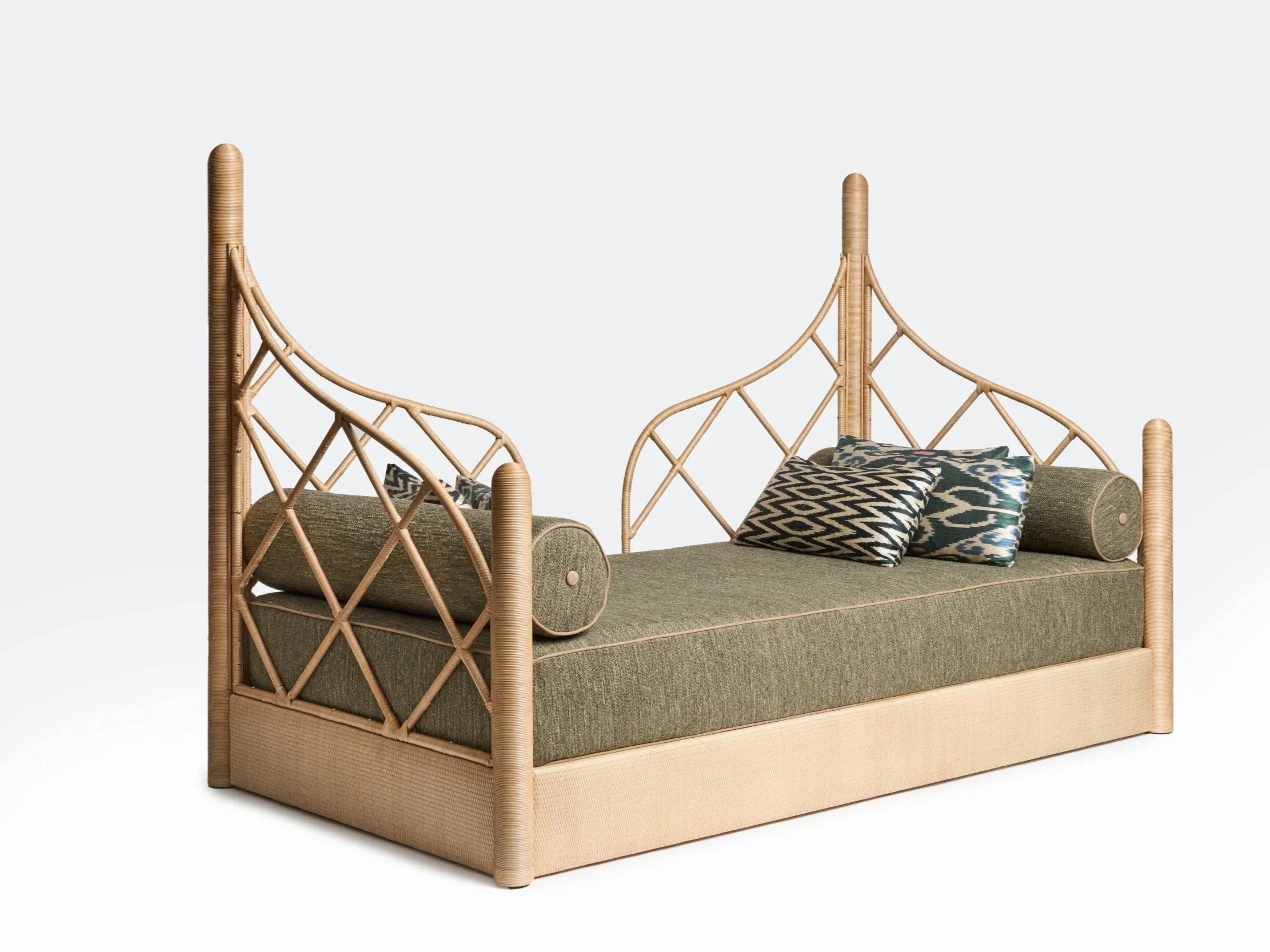 3.FJS+Daybed+%27Sofia%27.jpg