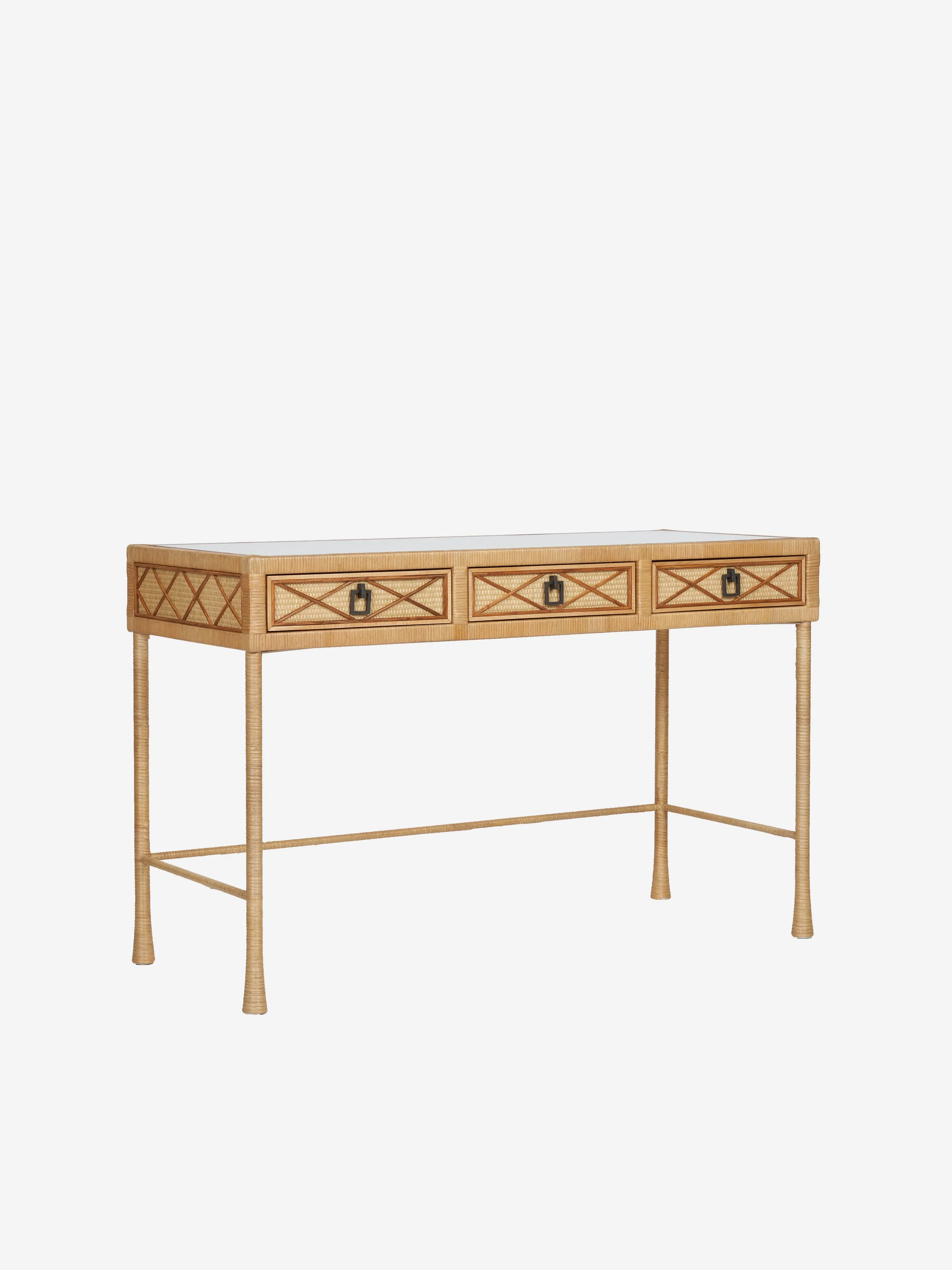 2.FJS Desk 'Lorenzo' Indoor copy.jpg