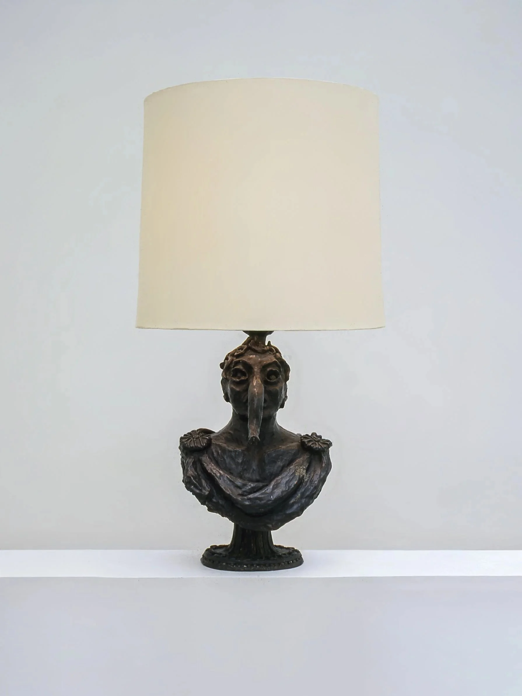 1.GB+Table+Lamp+%27Emperor%27.jpg