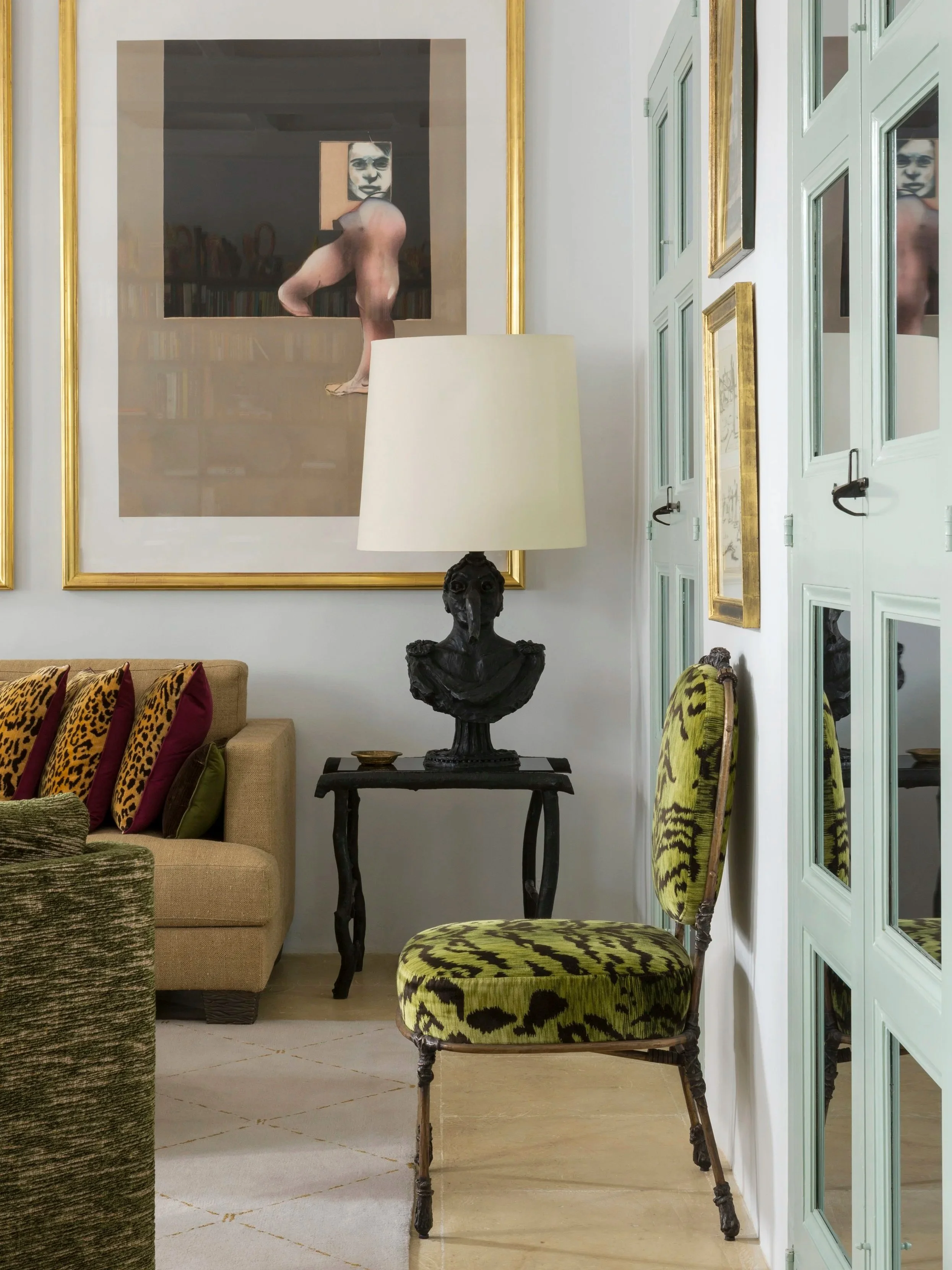 7.+GB+Table+Lamp+%27Emperor%27+%28interior%29.jpg