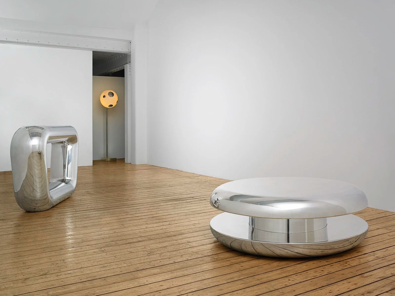 7.+MB+Coffee+Table+%27Yo-Yo%27.jpg