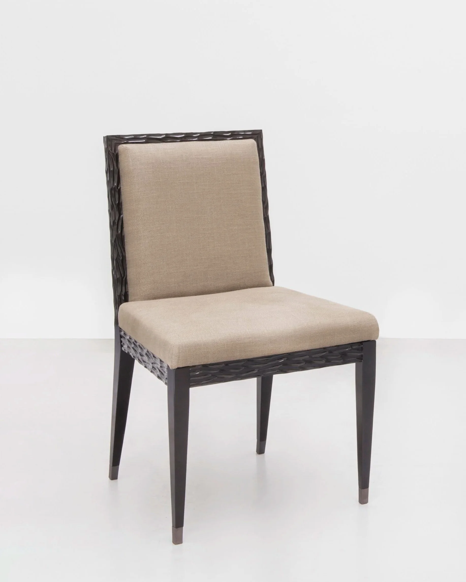 1.FJS+Chair+%27Miti%27.jpg
