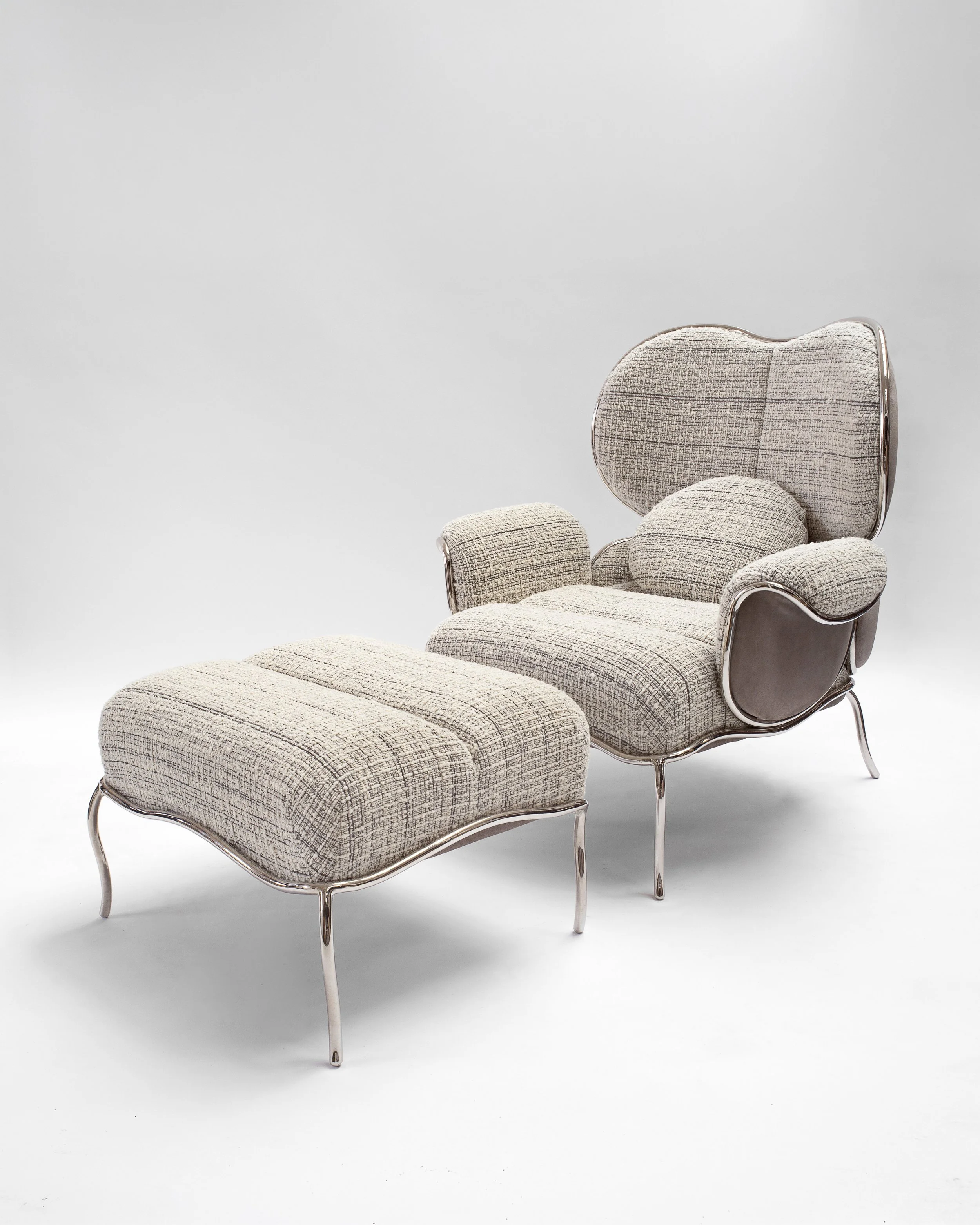 6.MB Armchair 'Big Jim' Couture.jpg