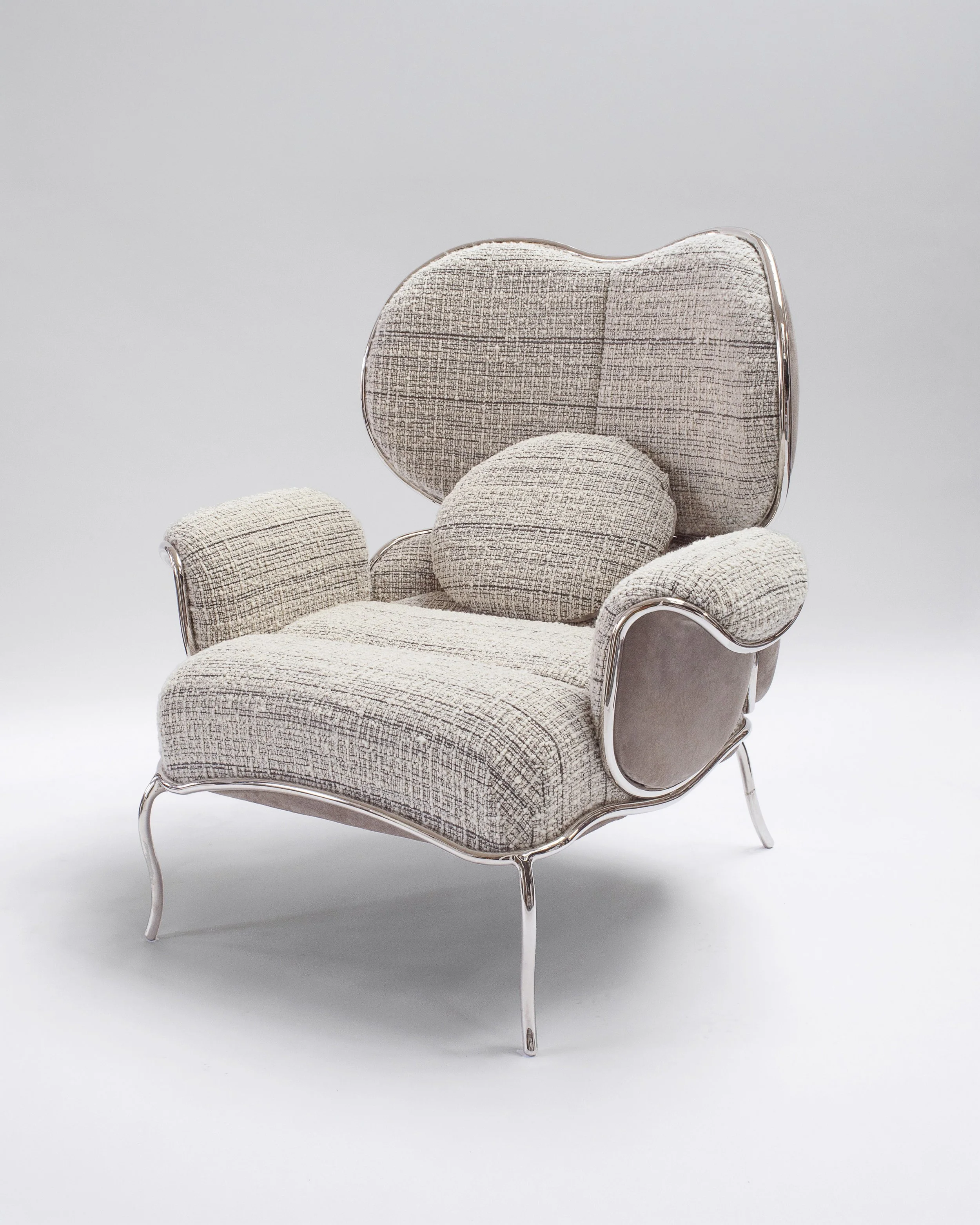 1.MB Armchair 'Big Jim' Couture.jpg