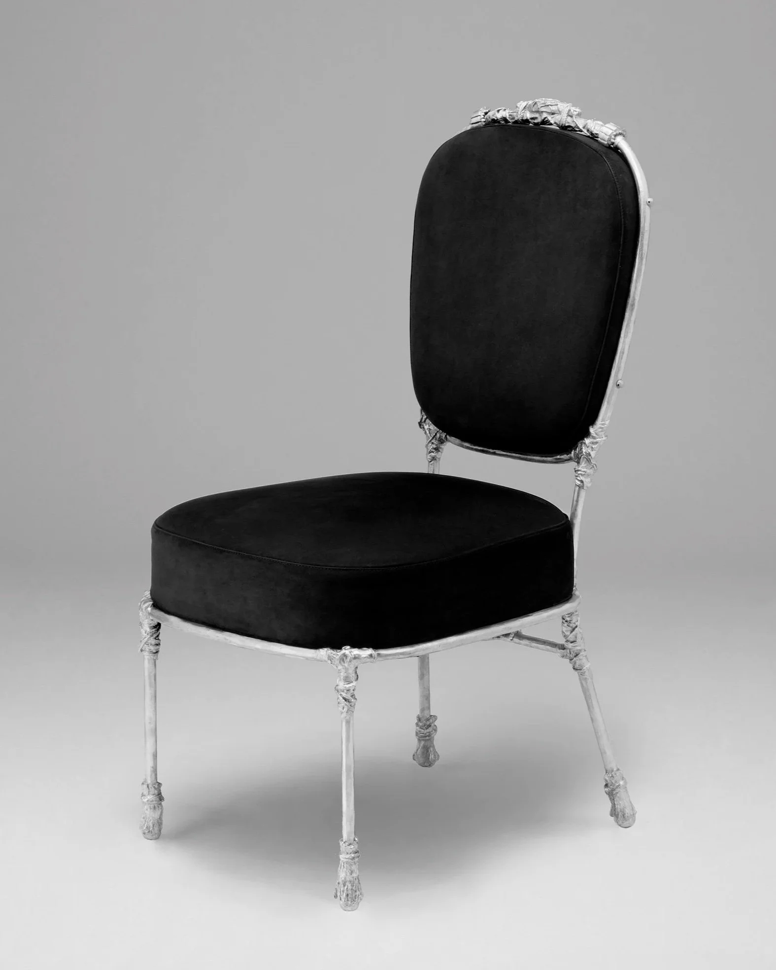 1.+MB+Chair+%27Congo%27+Black.jpg