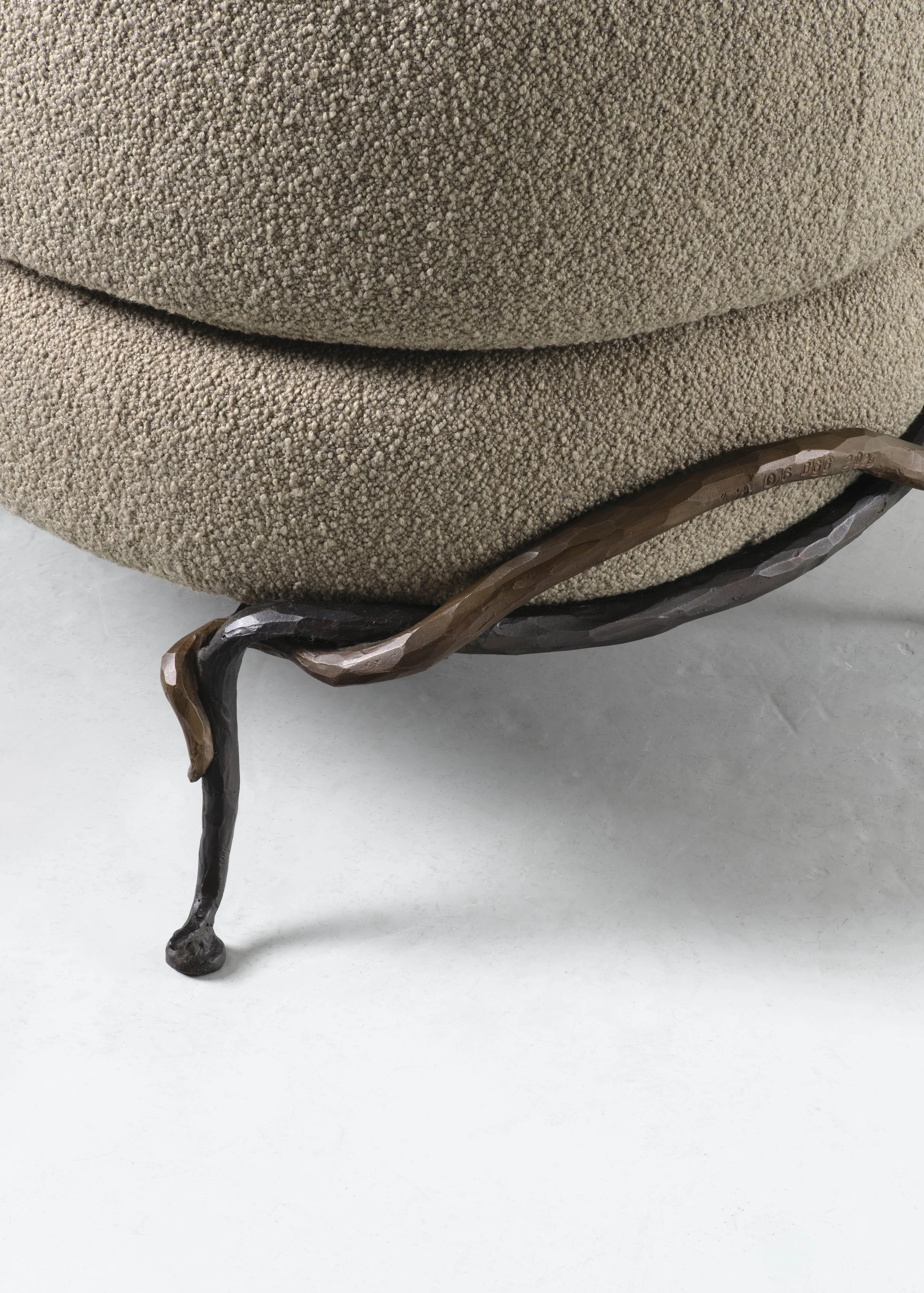 3. MB Stool 'Rainier'.jpg