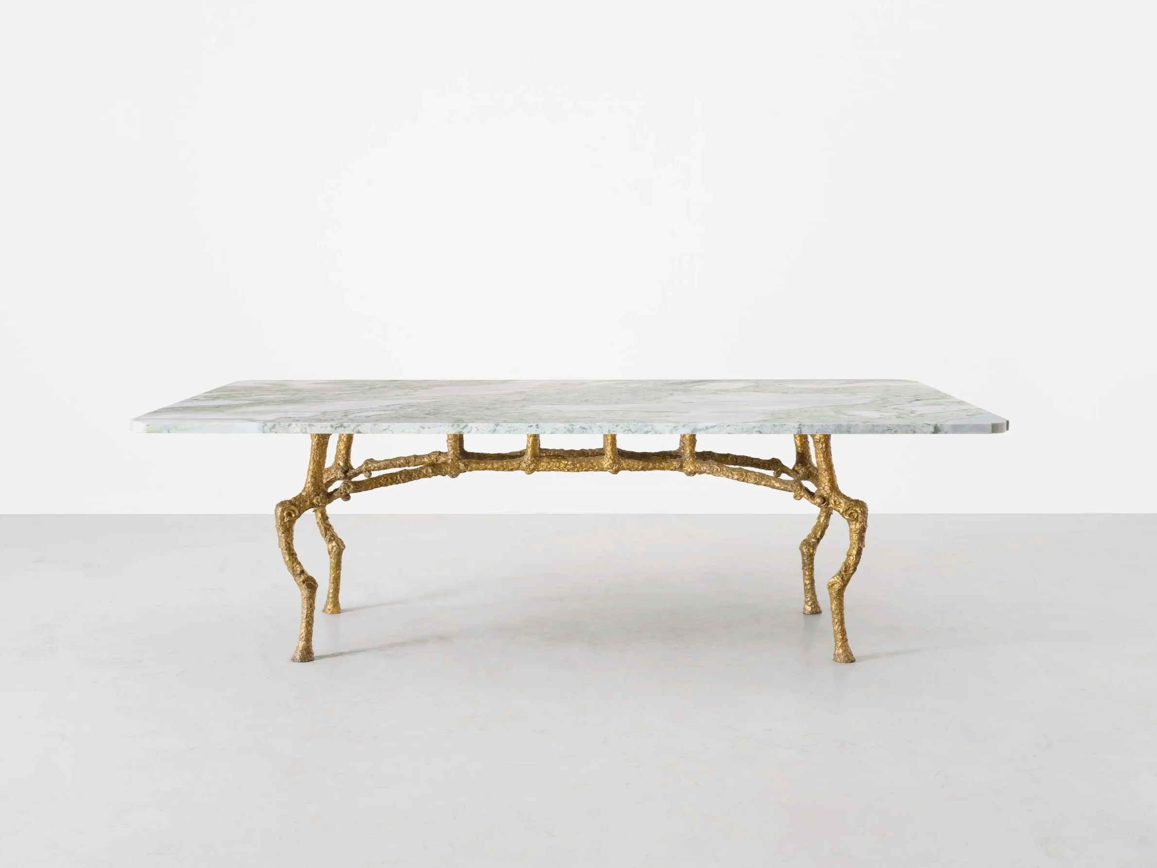 1.+SCC+Dining+Table+%27Roman+Garden%27.jpg