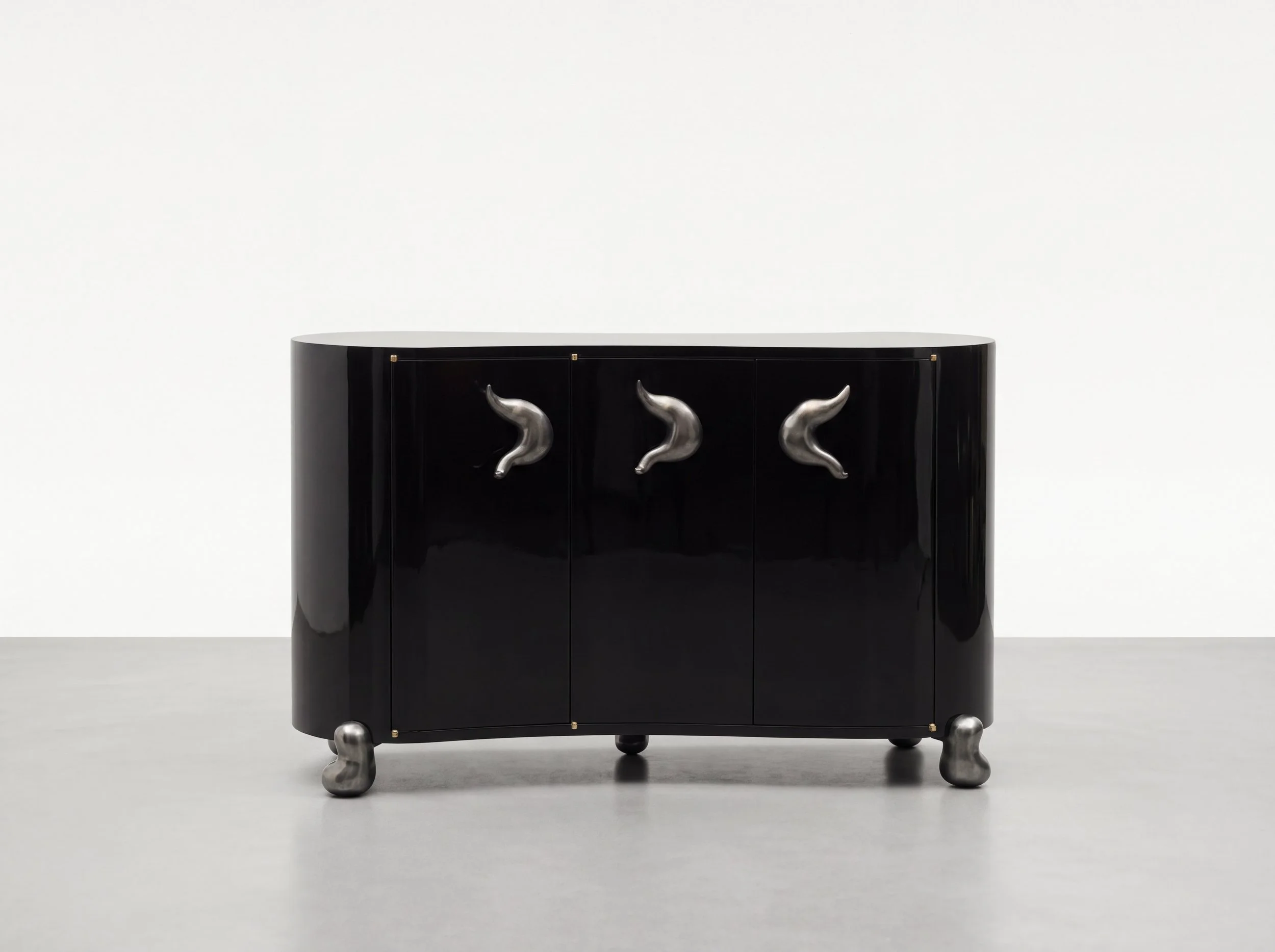 2.B&G Cabinet 'Habana'.jpg
