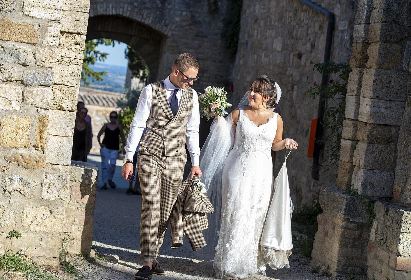 Weddings 14a.jpg