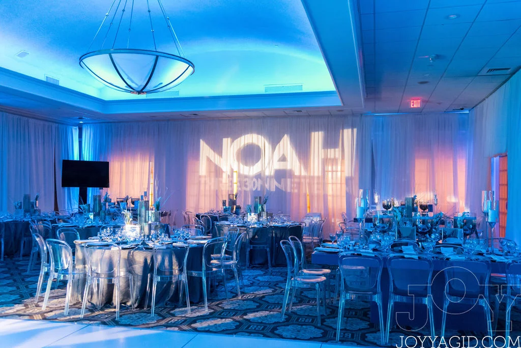NoahR-2954.jpg