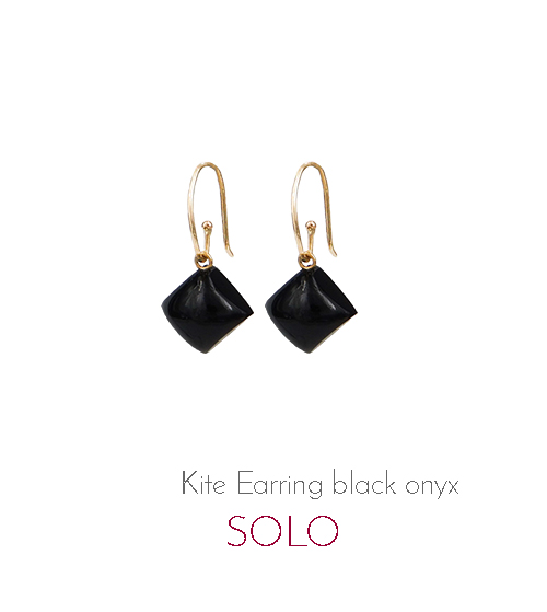 LB-SOLO-kite-gold-earrings-black-onyx-nomadinside.jpg
