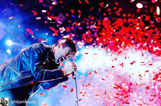 GRINSPOON - Groovin The Moo (Bendigo)
🎉Confetti FX
💀blasopyrotechnics.com.au
🎵@grinspoon_band
📷Jack Toohey @yeahsu.re
@philjamieson 
#blasopyrotechnics #gtm2018 #livemusic #photography
@groovinthemoo #groovinthemoo #grinspoon #confetti