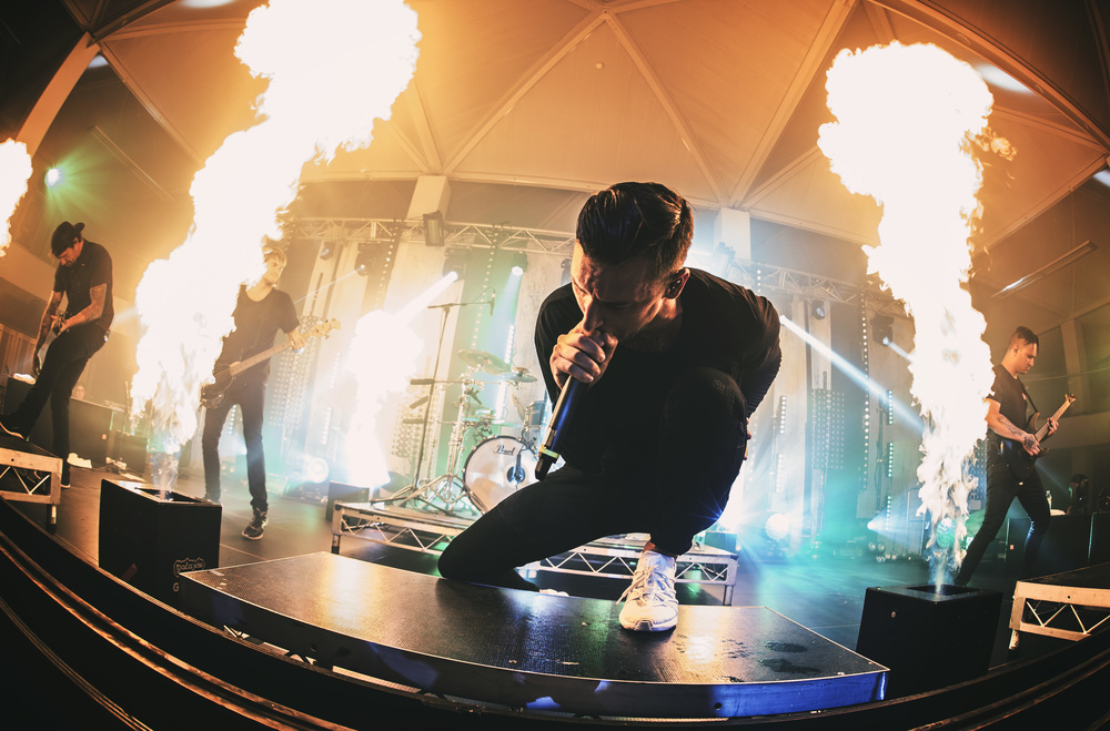 Blaso Pyrotechnics Parkway Drive Flames 4.jpg