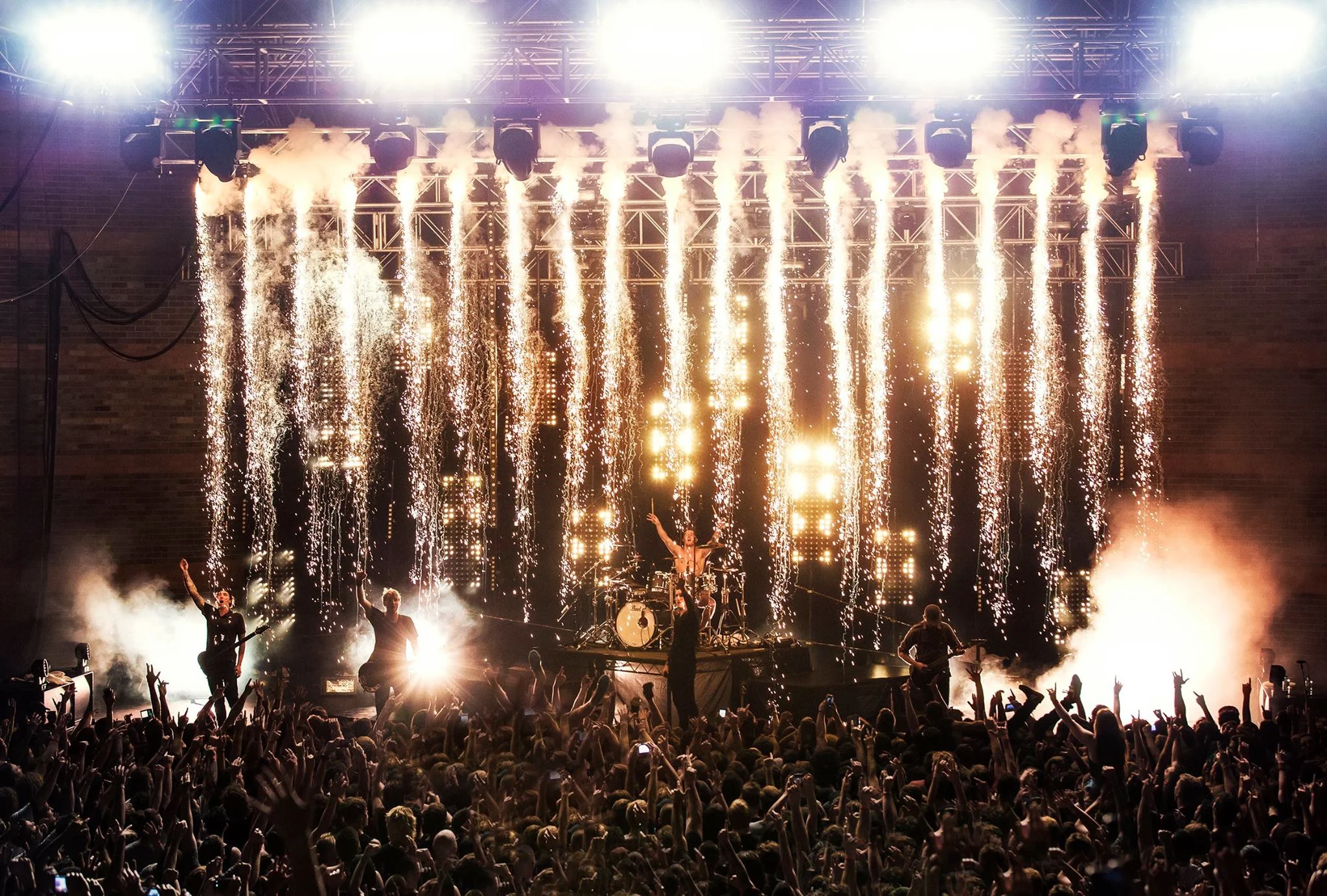 Blaso+Pyrotechnics+Parkway+Drive+Waterfall.jpg