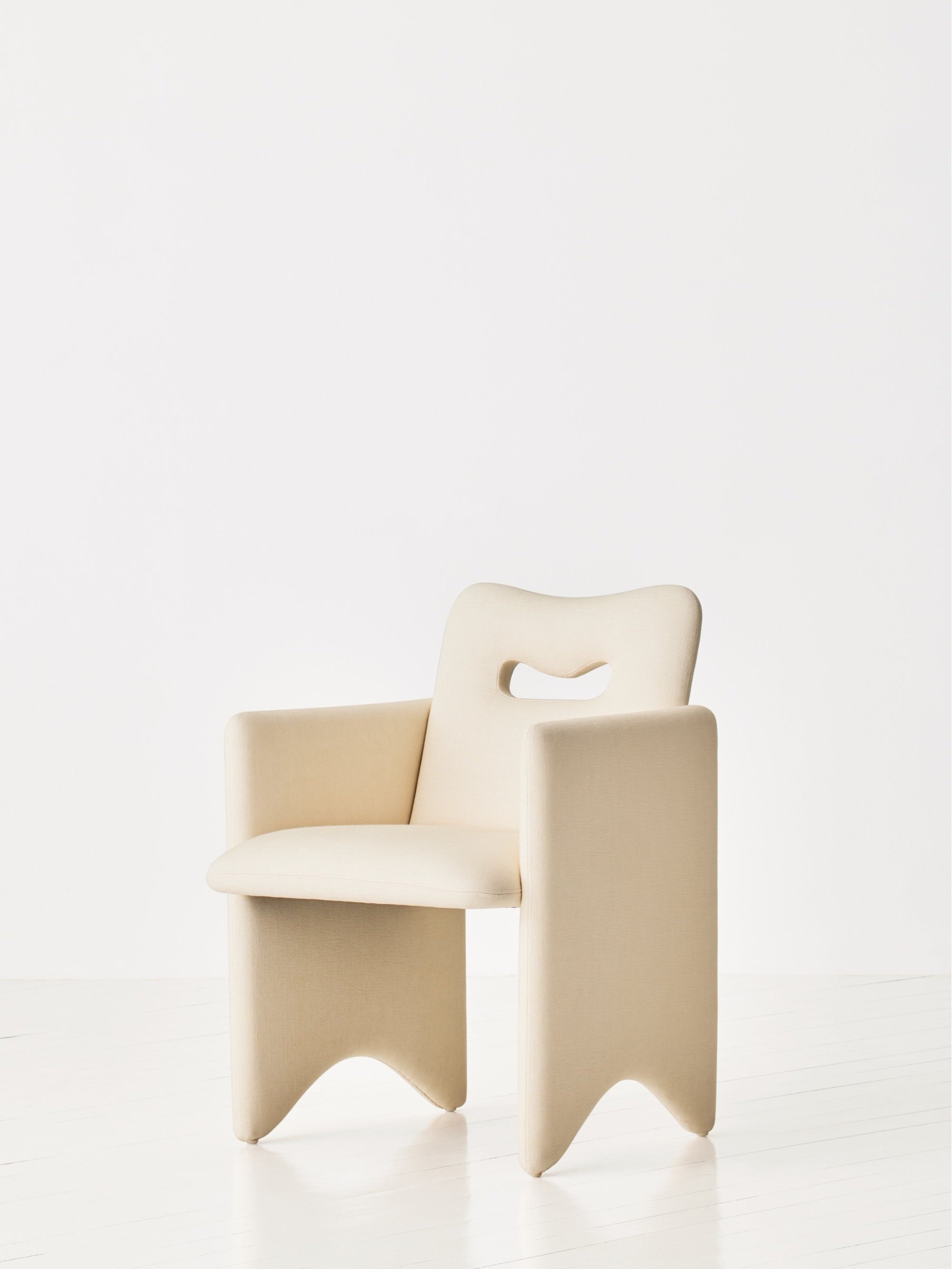 Egg-Collective_4-7-23_Product_Dining-Chair_001.jpg