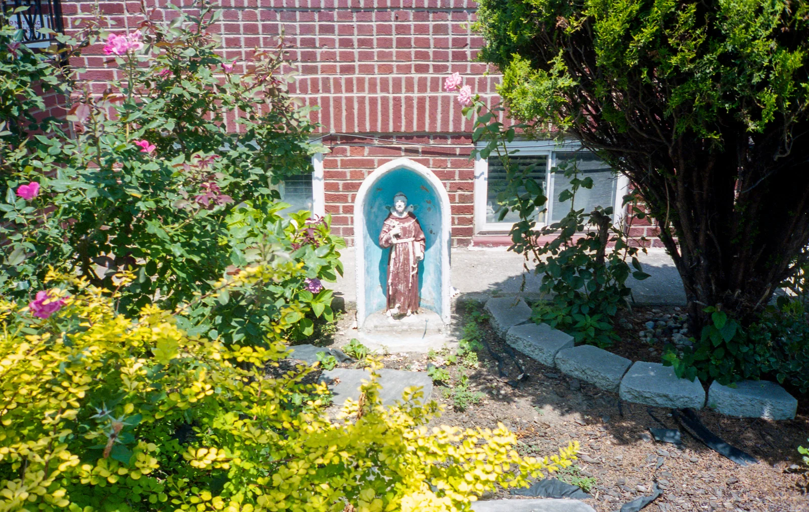 img043.jpg