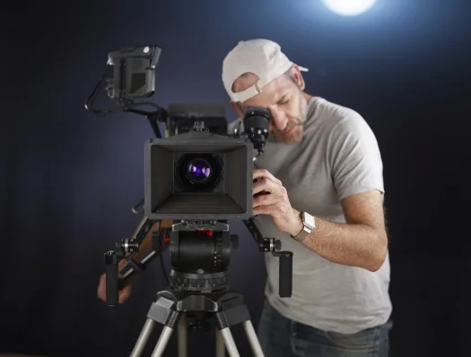  Hiring a Videographer – Tips for Success