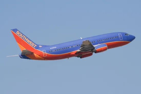 Southwest_524_N398SW_Boeing_737-3H4_SJC.jpg