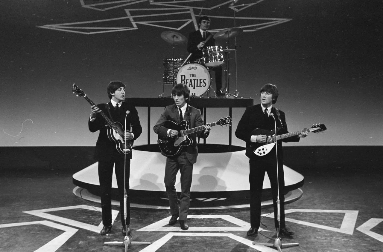 The_Beatles_with_Jimmie_Nicol_916-5099 (1).jpg