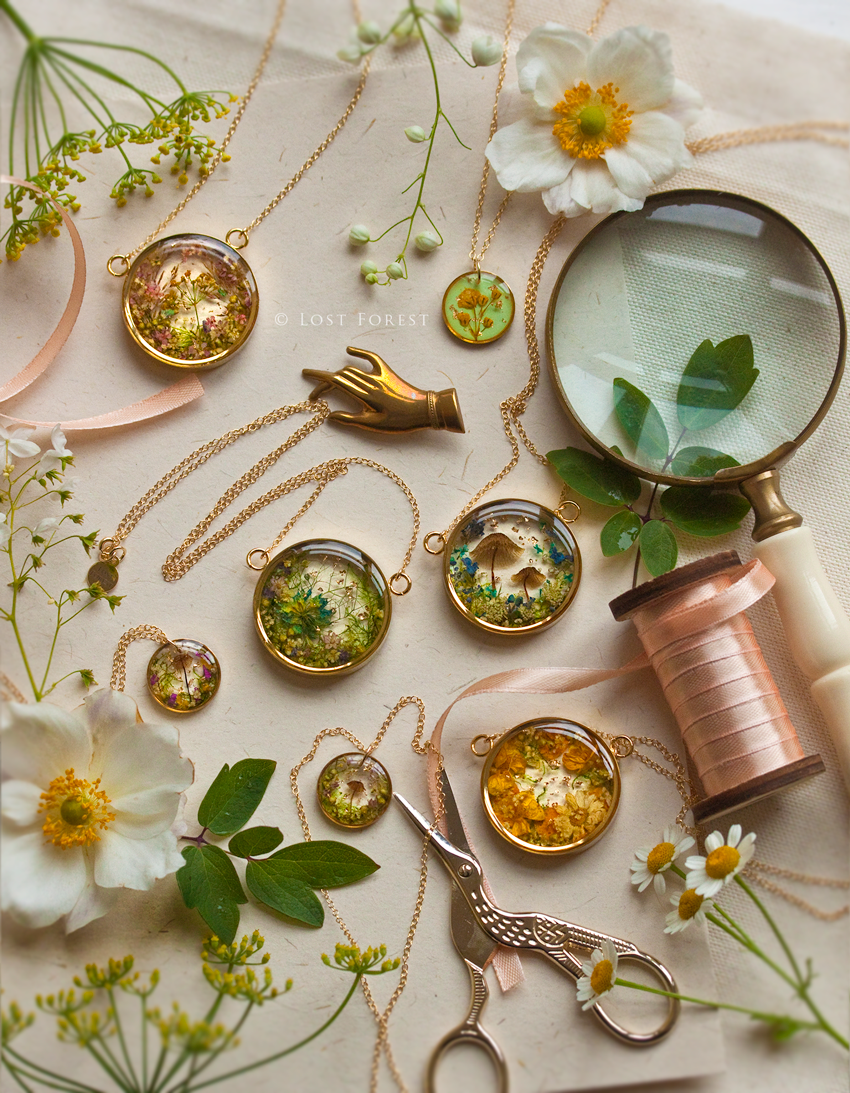 Flatlay.png