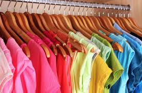 What Does Your Wardrobe Reveal About You? The Psychology of Color