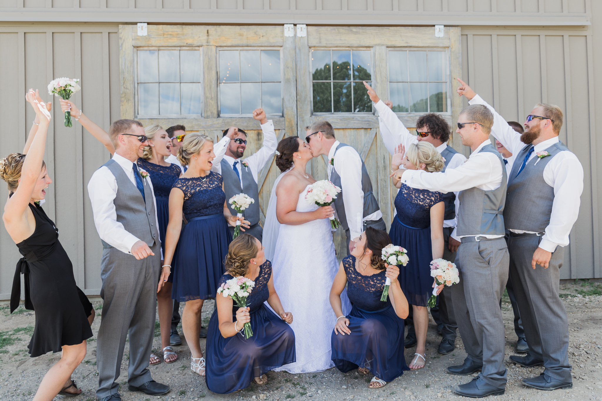 MinnesotaBarnWedding48.jpg