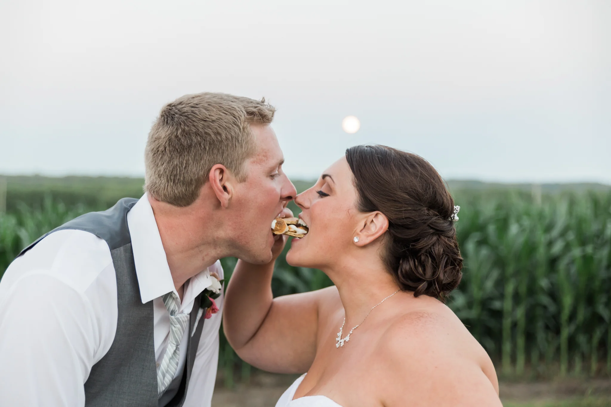 MinnesotaBarnWedding64.jpg